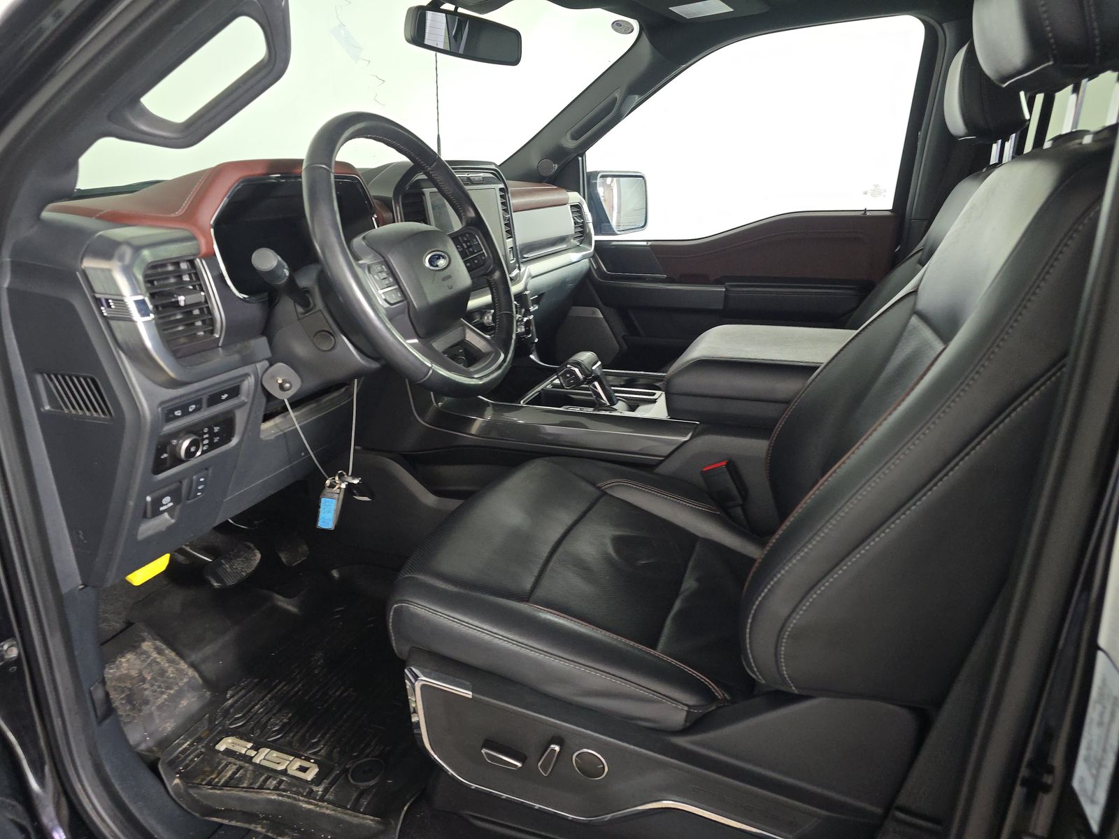 2023 Ford F-150 Lariat AWD