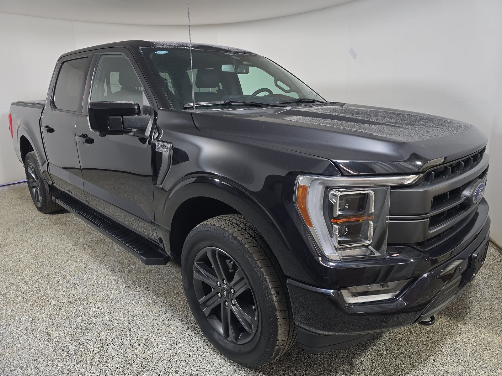 2023 Ford F-150 Lariat AWD