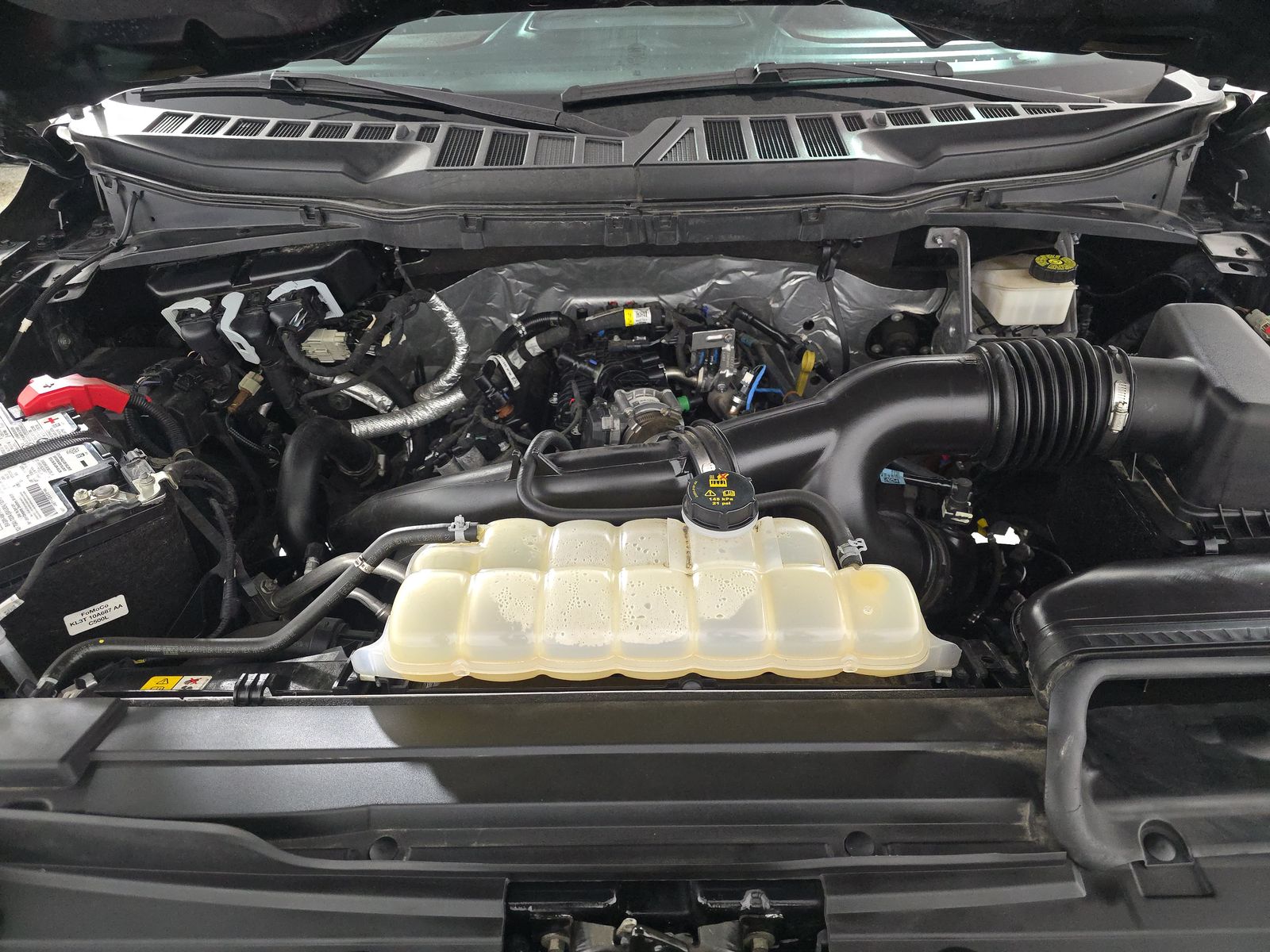 2023 Ford F-150 Lariat AWD