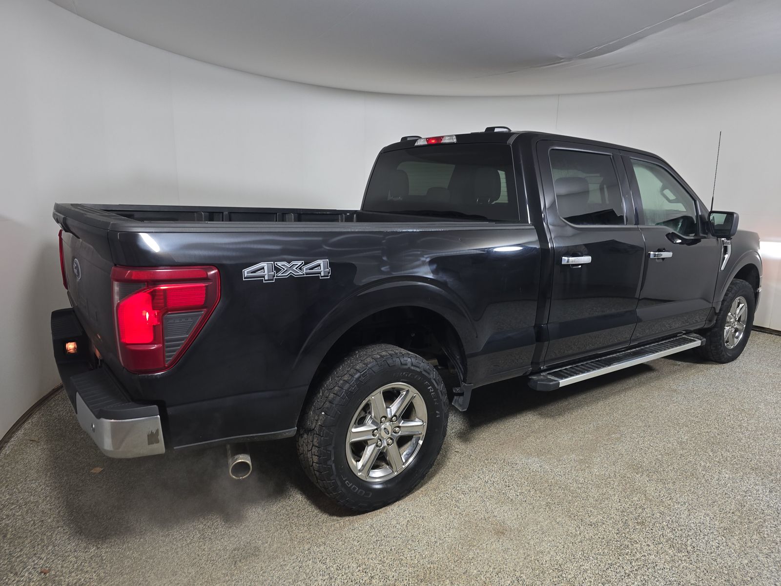 2024 Ford F-150 XLT AWD