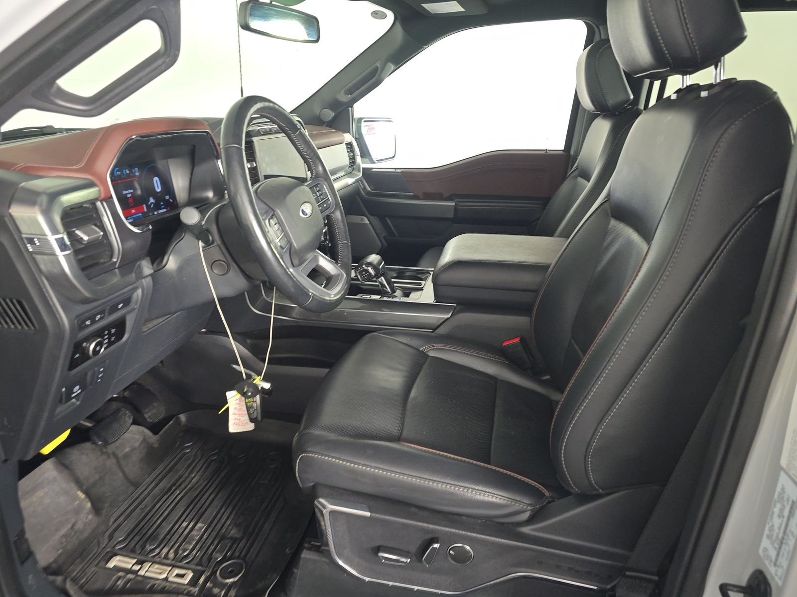 2023 Ford F-150 Lariat AWD