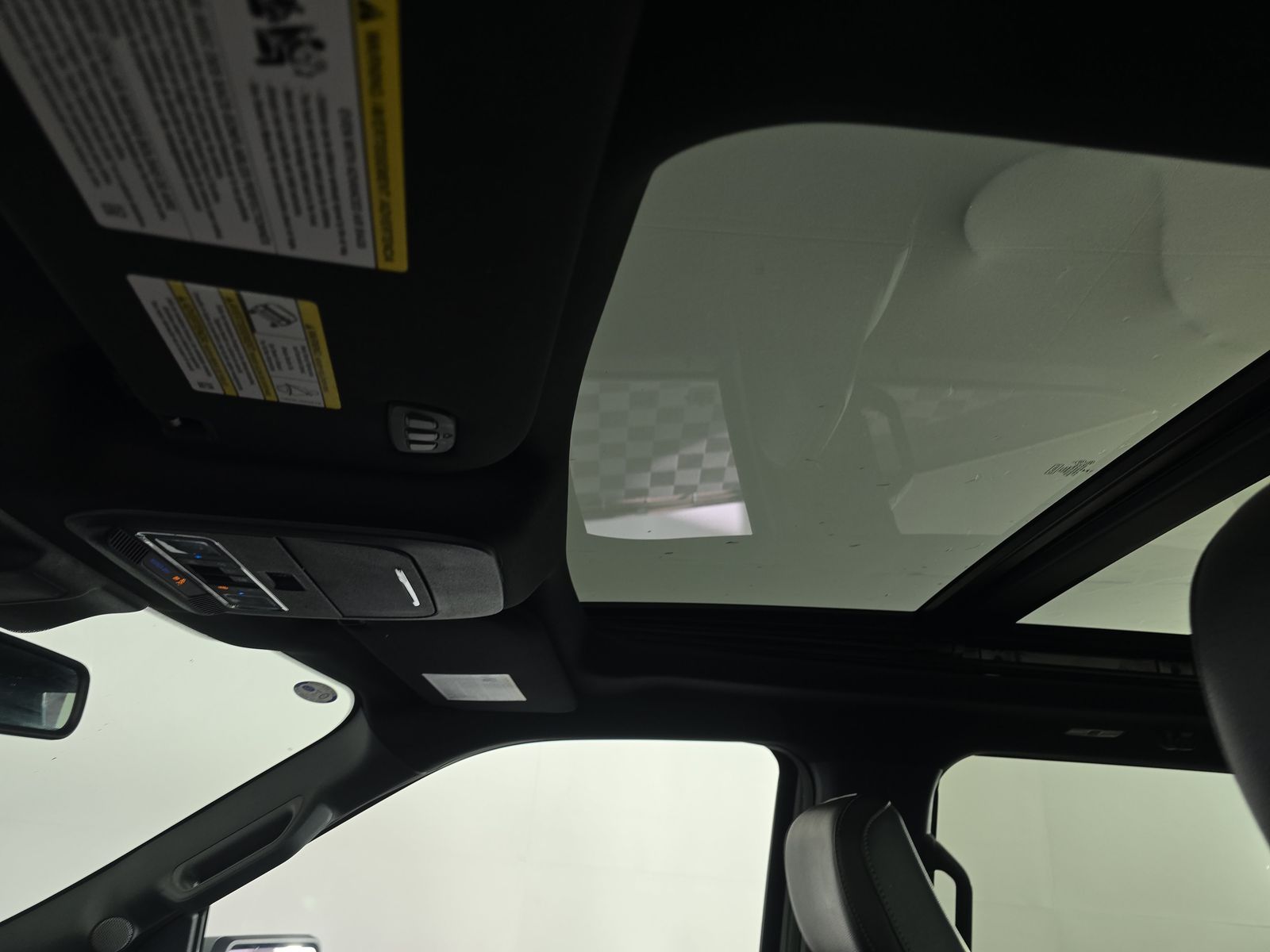 2023 Ford F-150 Lariat AWD