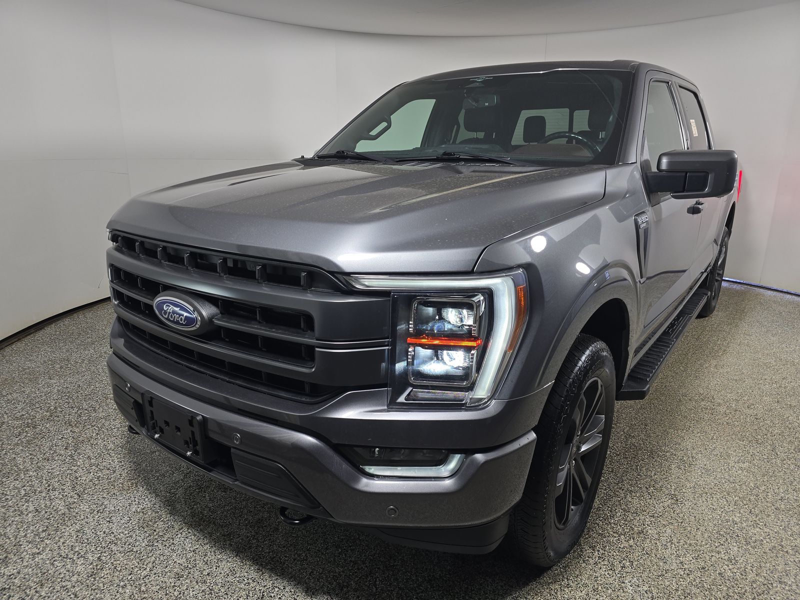2023 Ford F-150 Lariat AWD