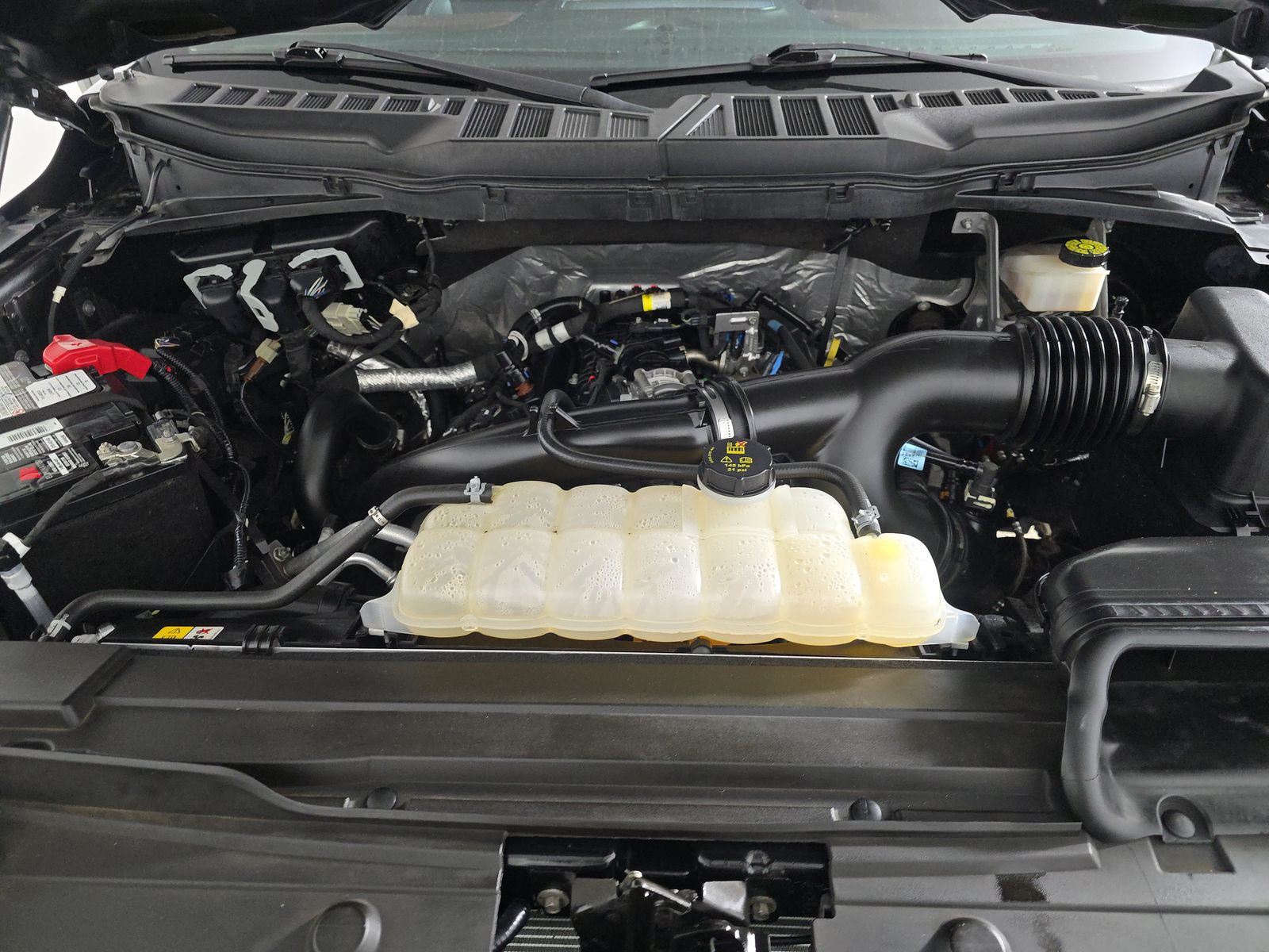 2023 Ford F-150 Lariat AWD