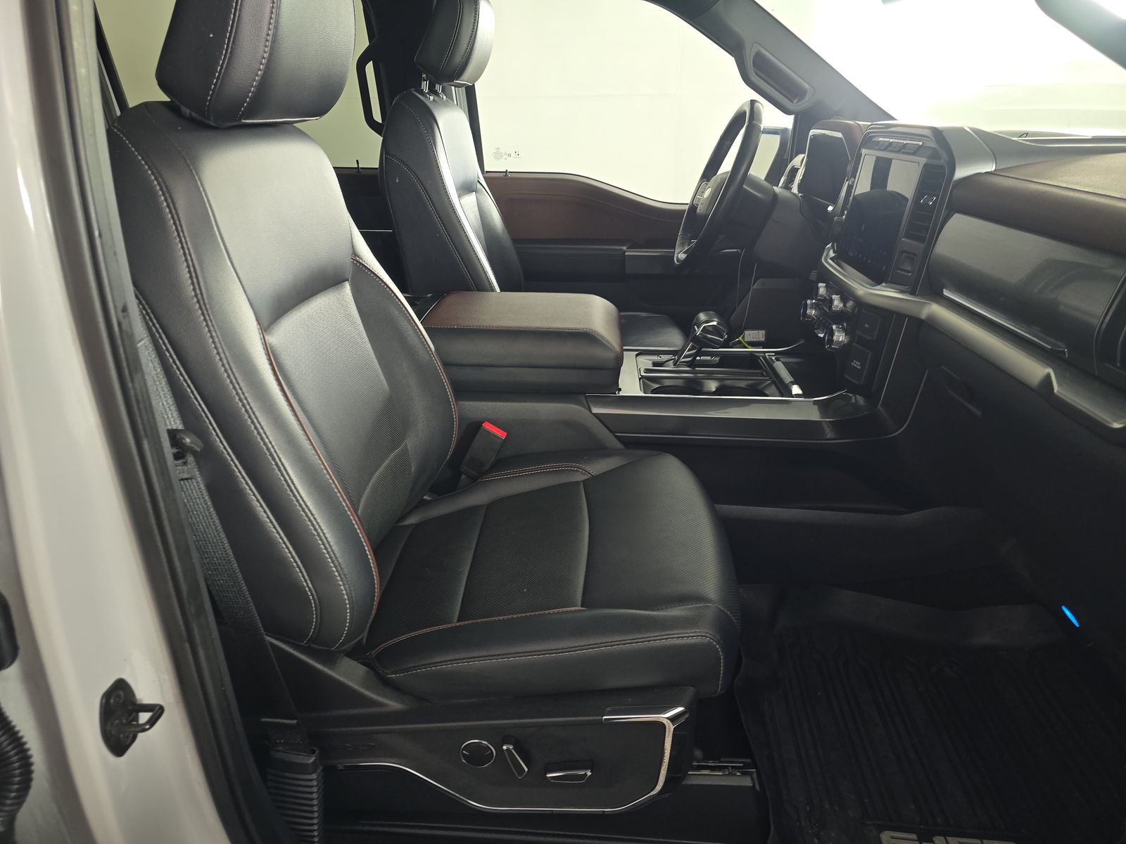 2023 Ford F-150 Lariat AWD