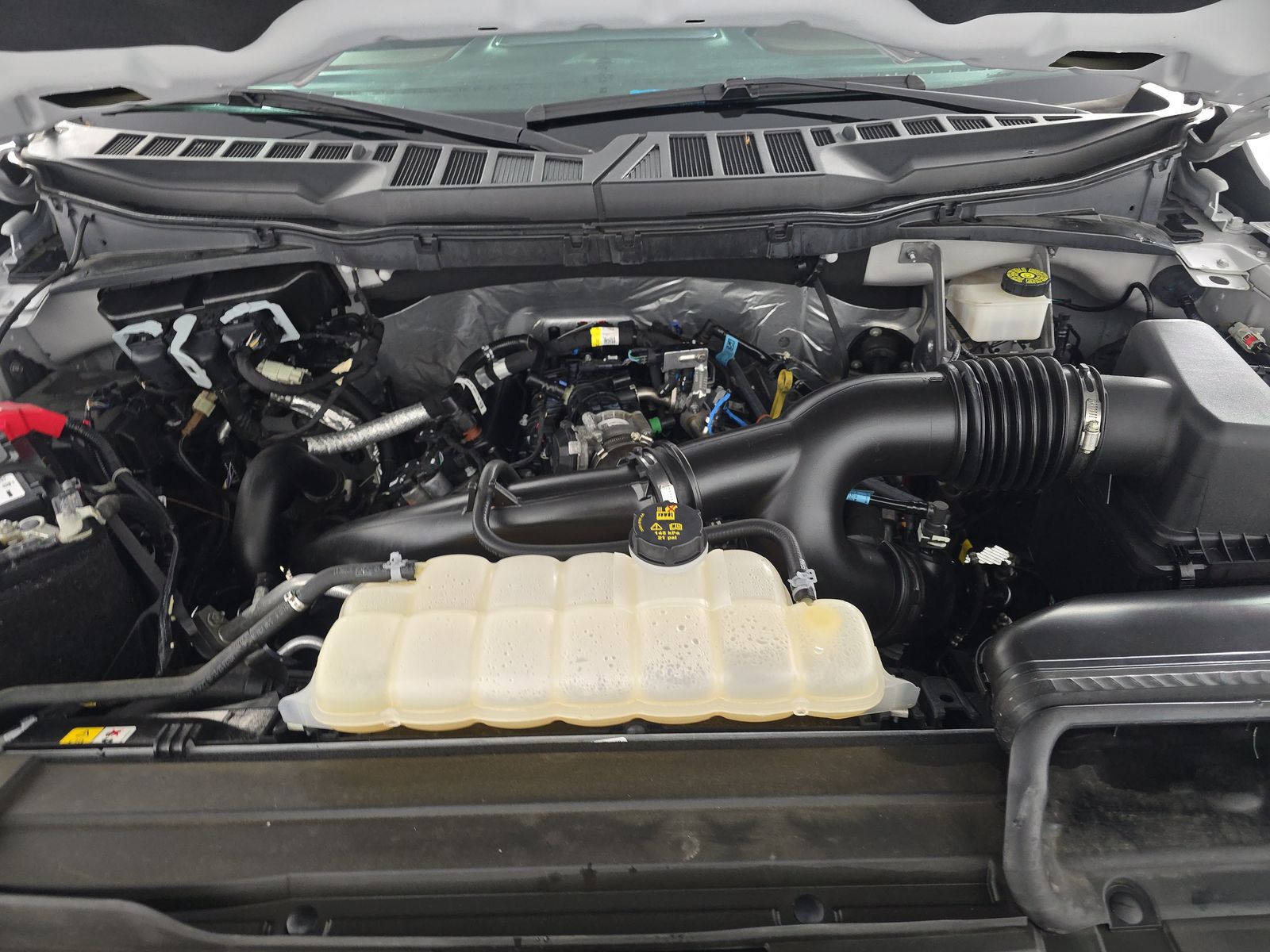 2023 Ford F-150 Lariat AWD