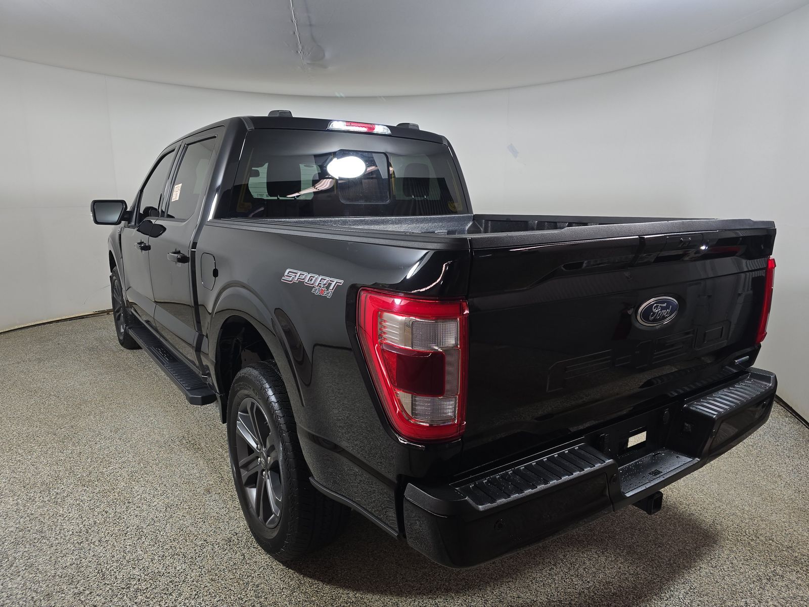 2023 Ford F-150 Lariat AWD