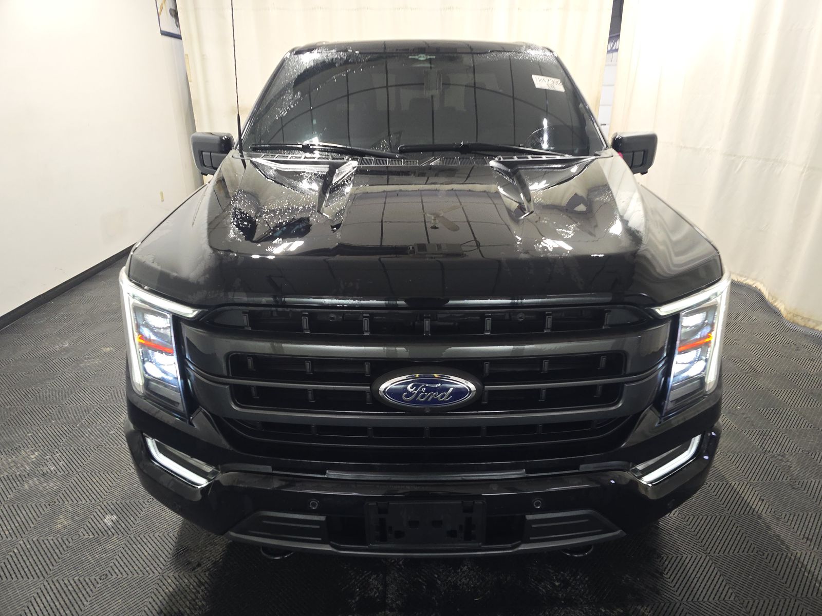 2023 Ford F-150 Lariat AWD