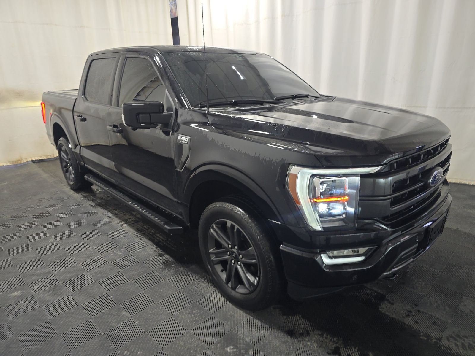 2023 Ford F-150 Lariat AWD