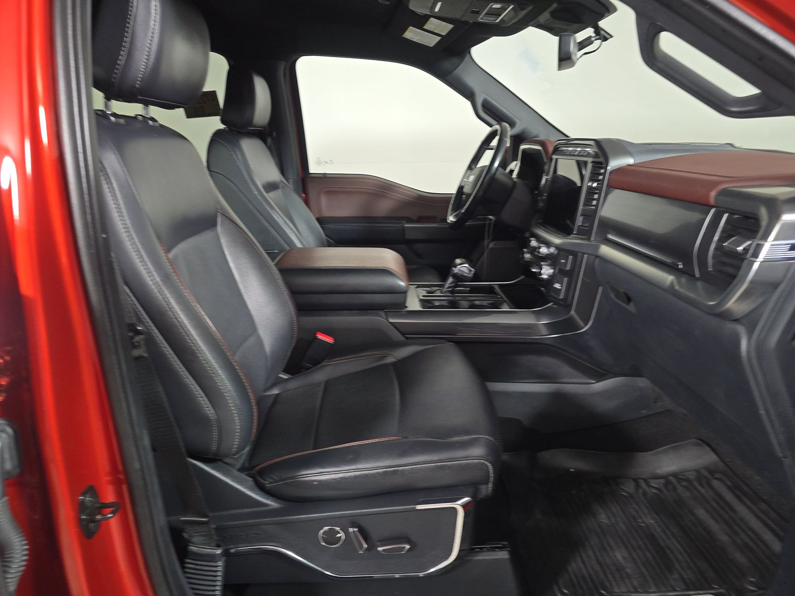 2023 Ford F-150 Lariat AWD