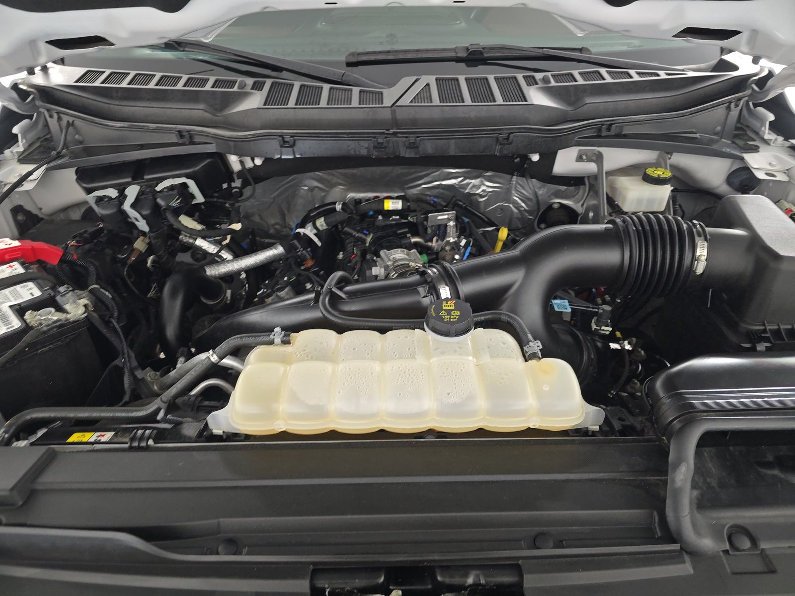 2023 Ford F-150 Lariat AWD