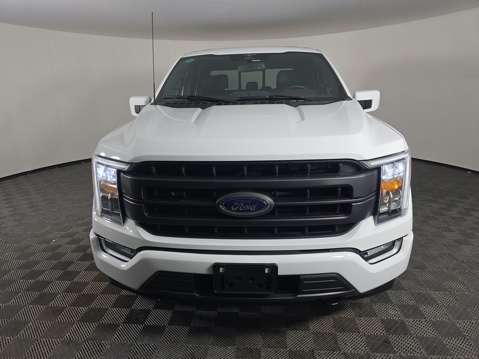 2023 Ford F-150 Lariat AWD