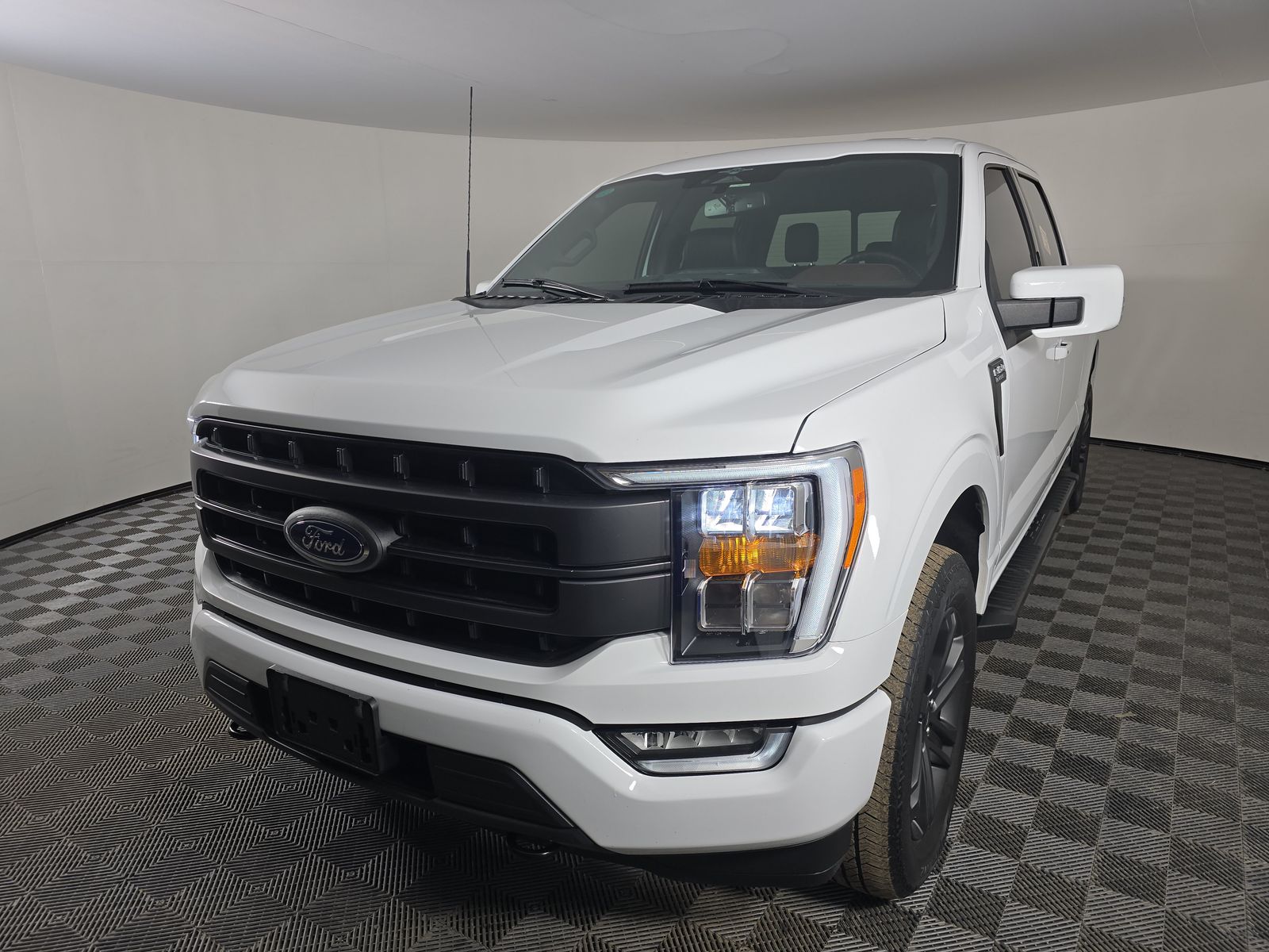 2023 Ford F-150 Lariat AWD