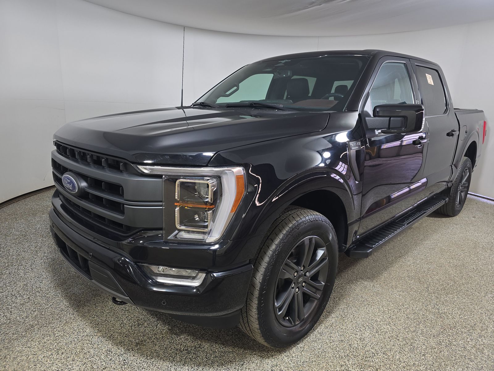 2023 Ford F-150 Lariat AWD