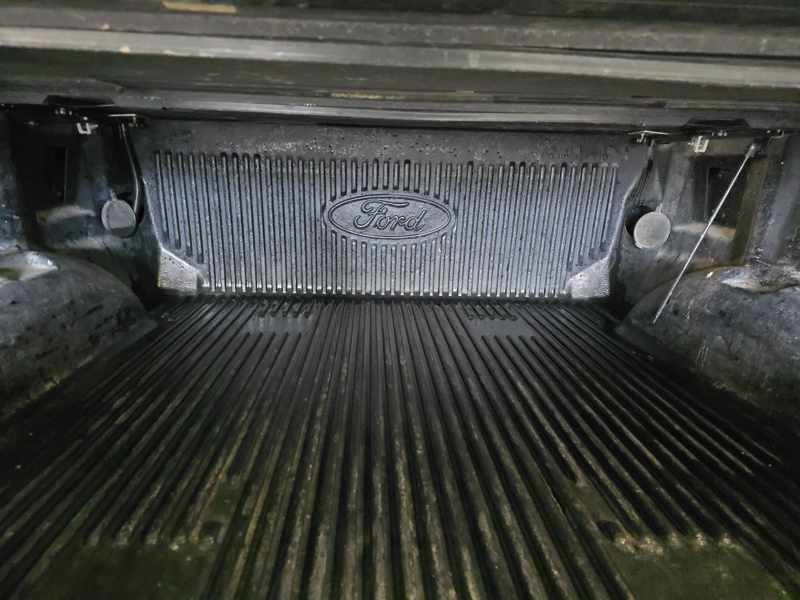 2023 Ford F-150 Lariat AWD