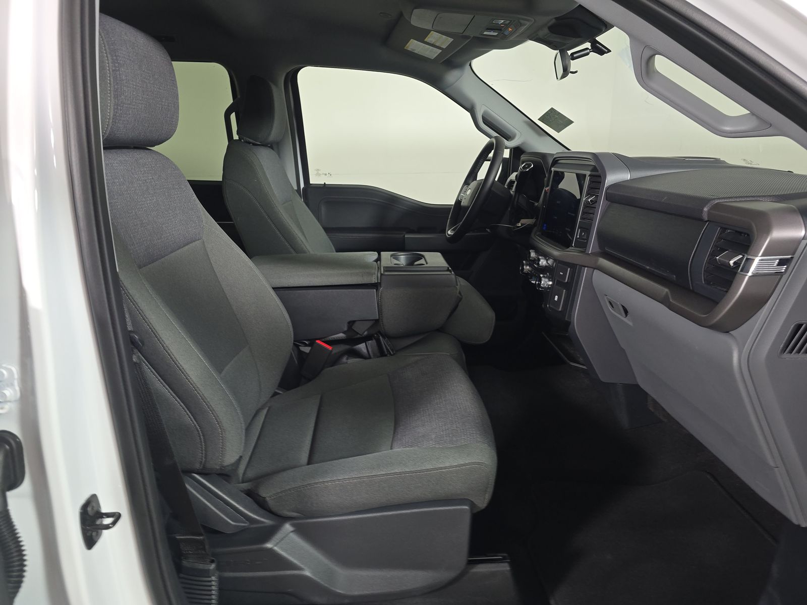 2025 Ford F-150 XLT AWD