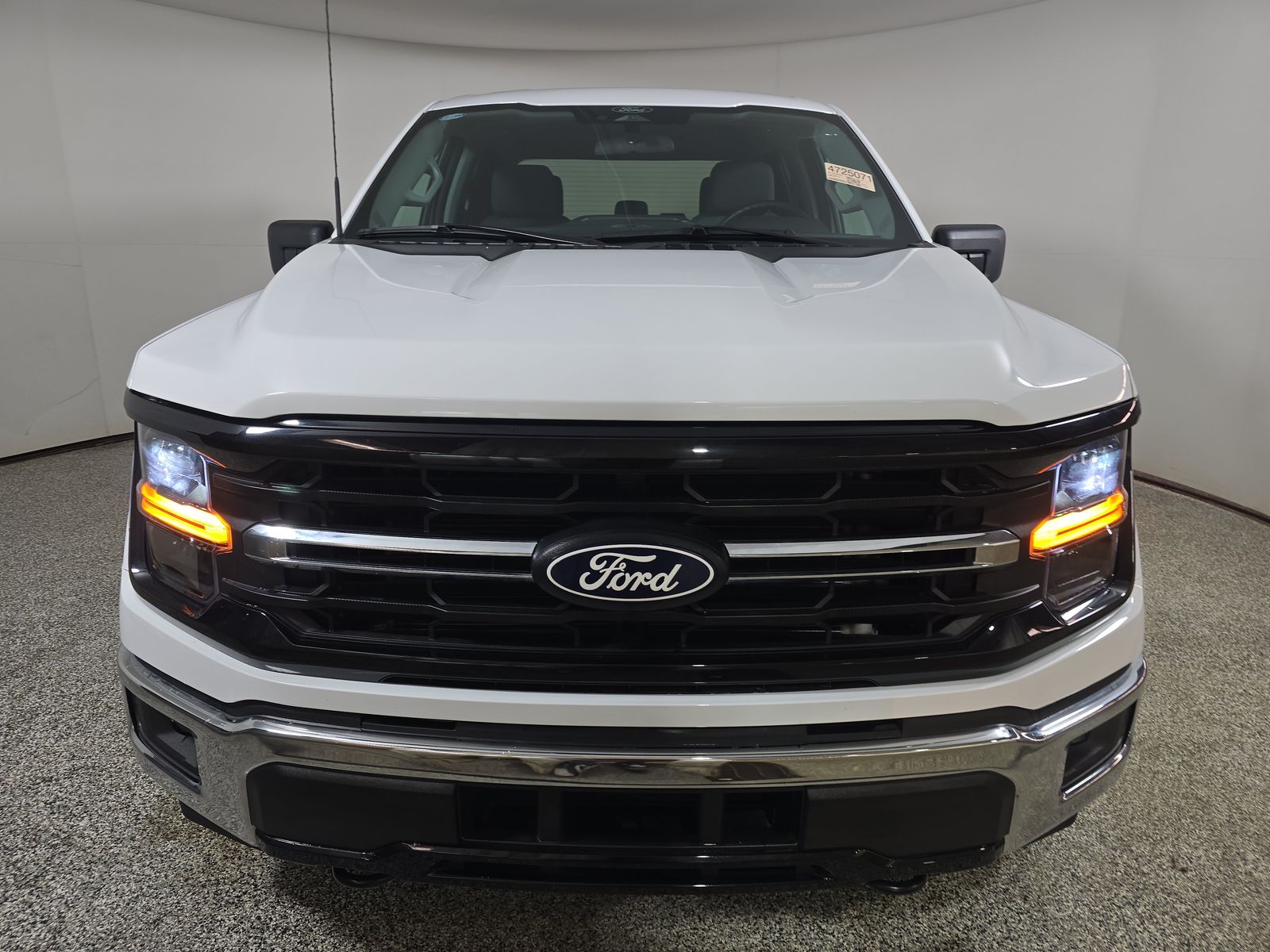 2025 Ford F-150 XLT AWD