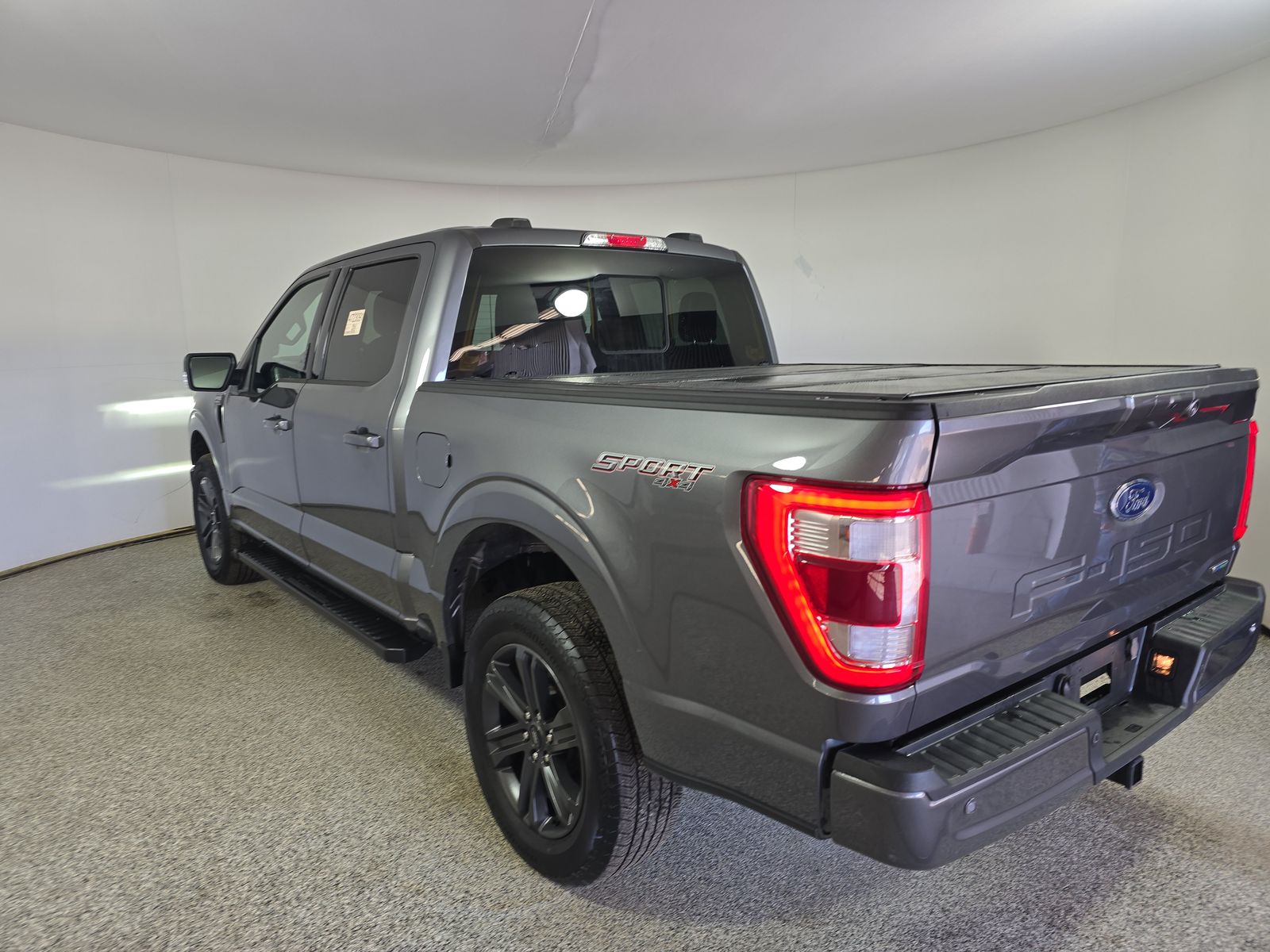 2023 Ford F-150 Lariat AWD
