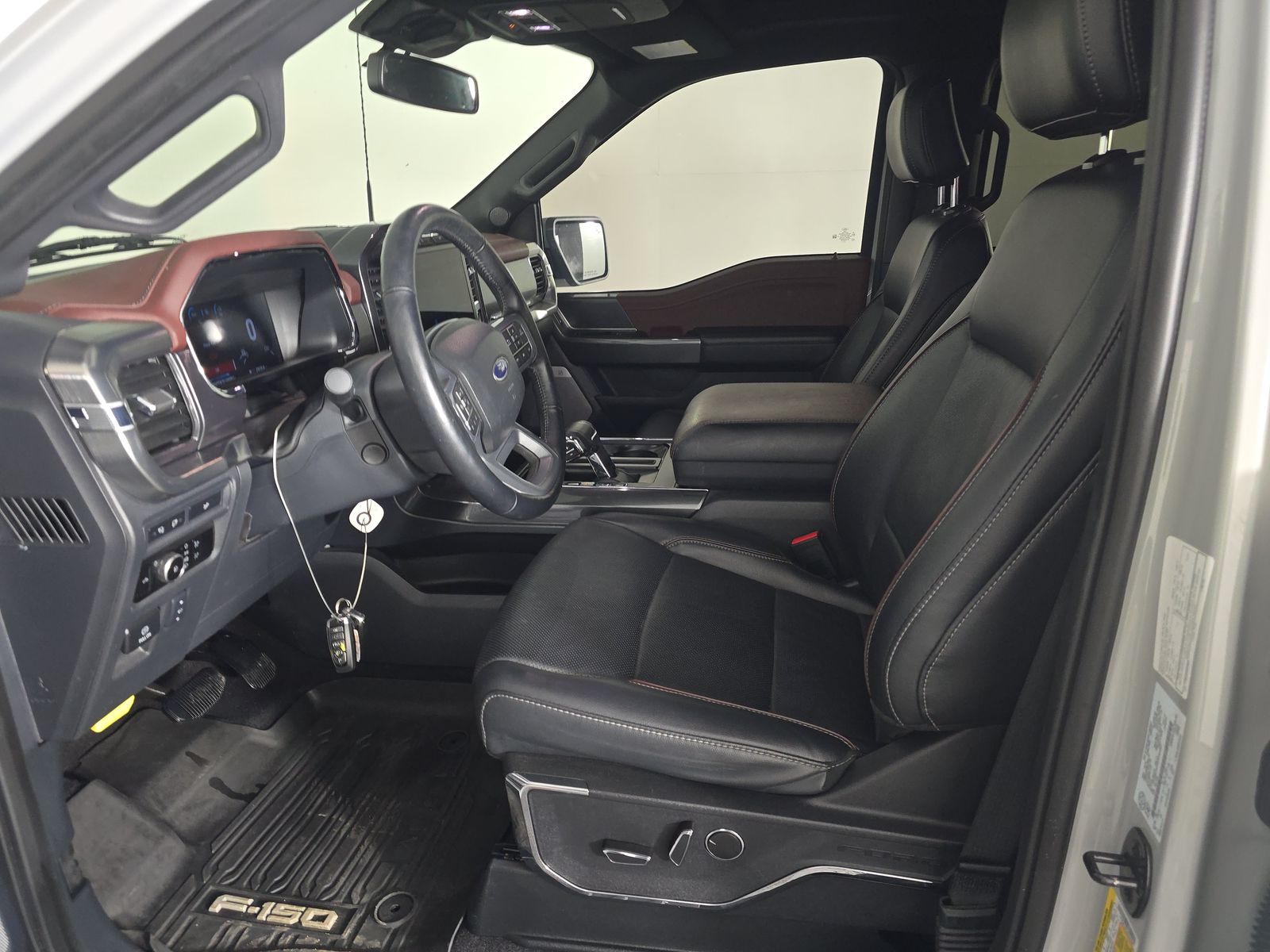 2023 Ford F-150 Lariat AWD