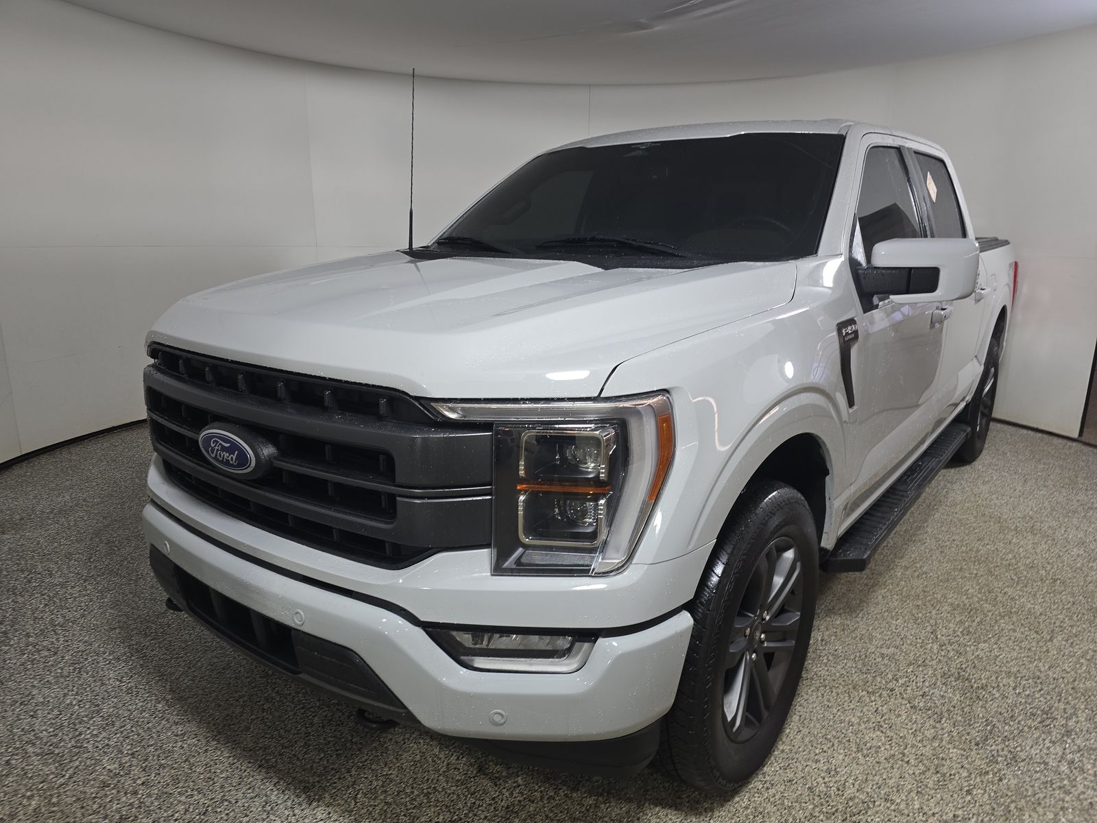 2023 Ford F-150 Lariat AWD