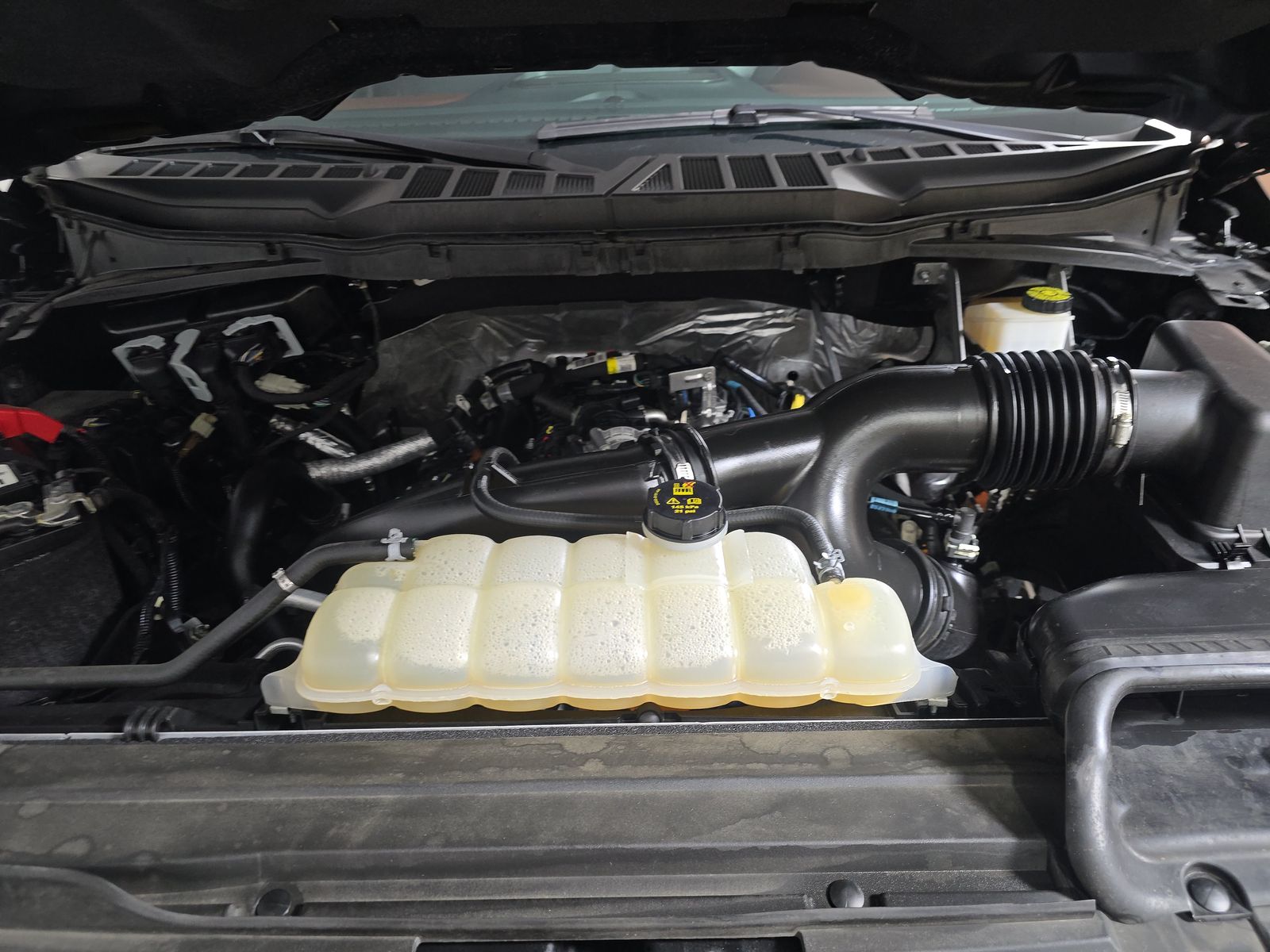 2023 Ford F-150 Lariat AWD