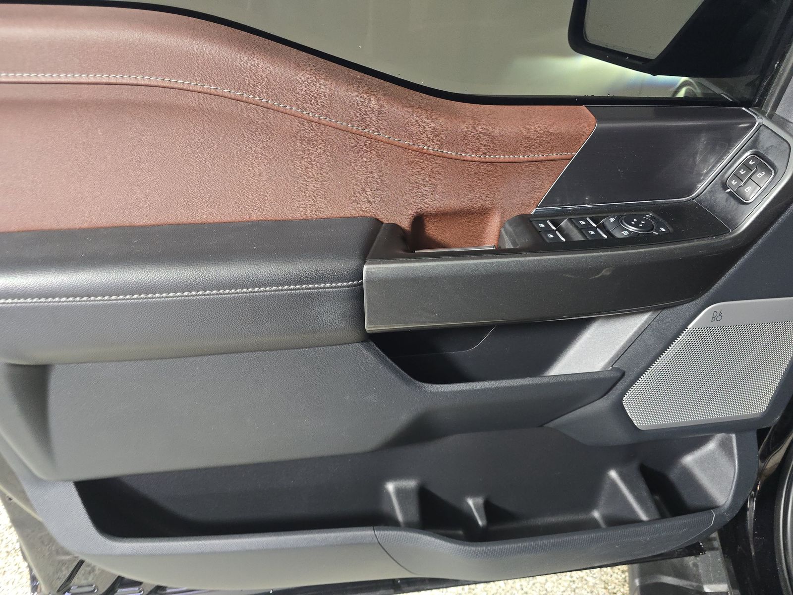 2023 Ford F-150 Lariat AWD