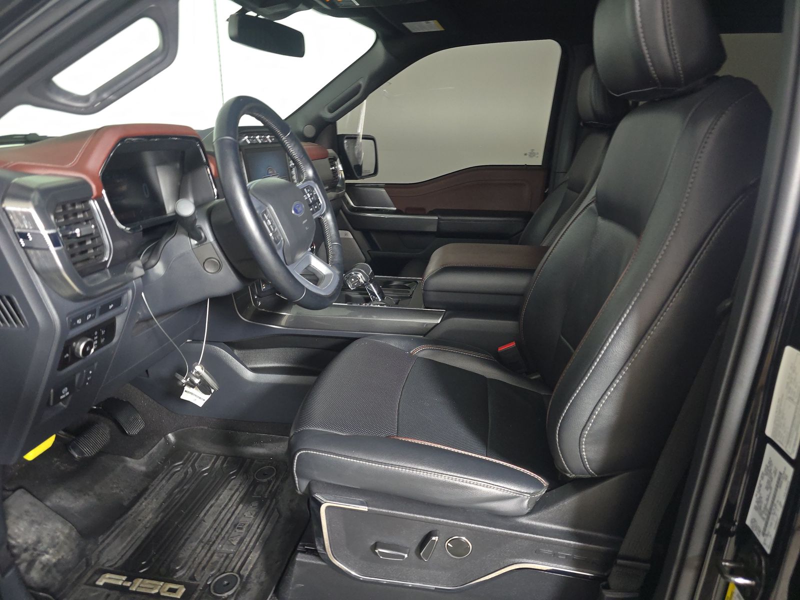 2023 Ford F-150 Lariat AWD