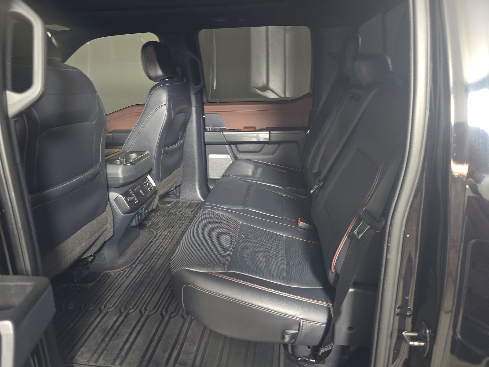 2023 Ford F-150 Lariat AWD