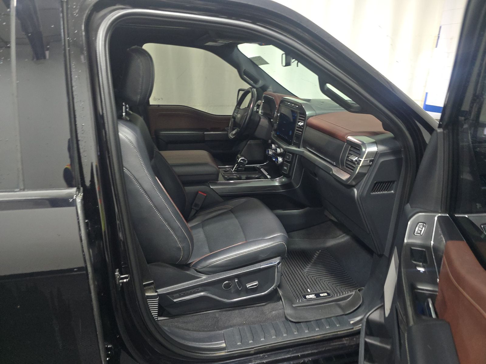 2023 Ford F-150 Lariat AWD