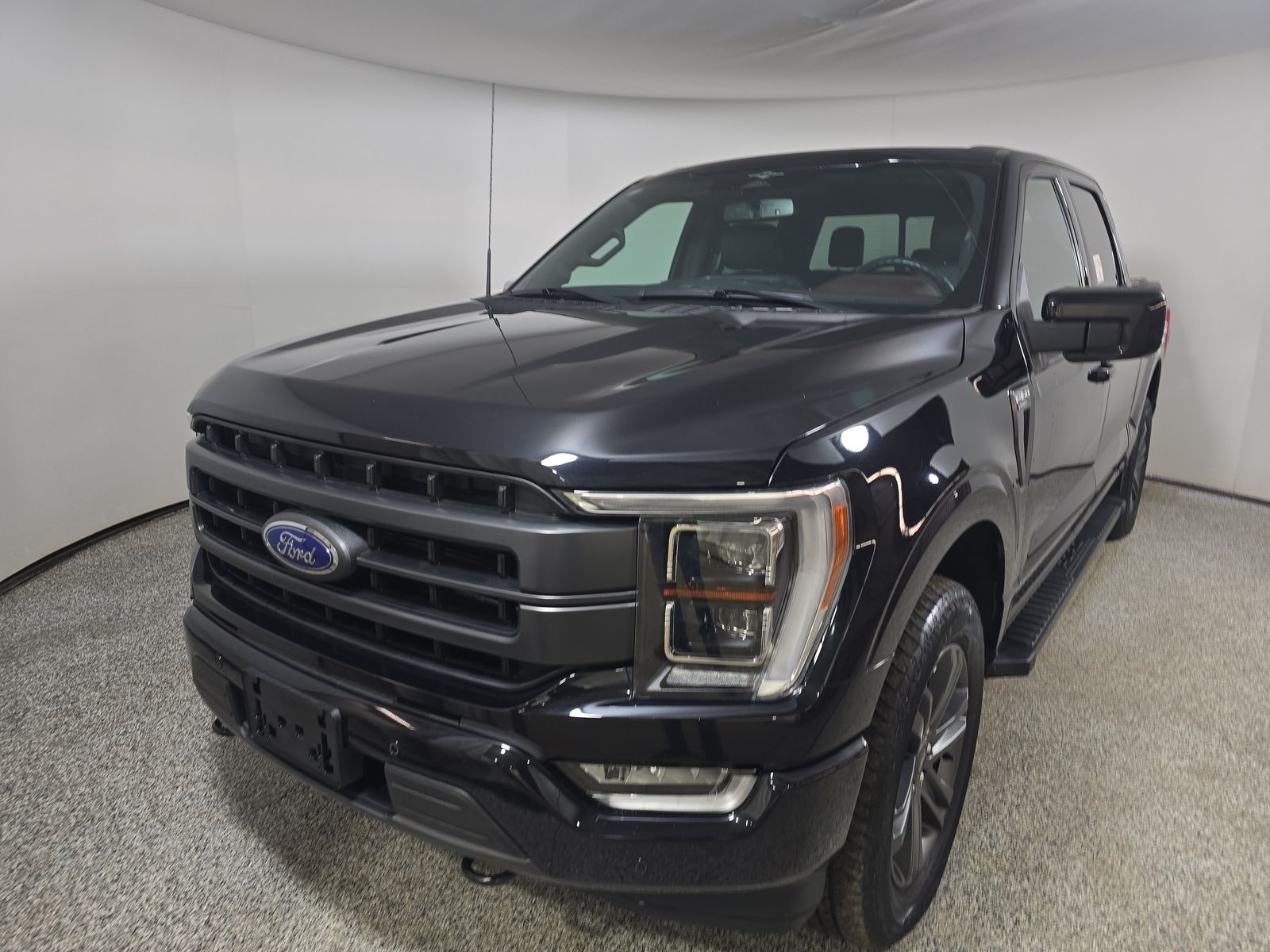 2023 Ford F-150 Lariat AWD