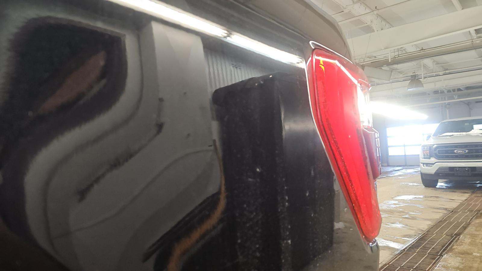 2023 Ford F-150 Lariat AWD