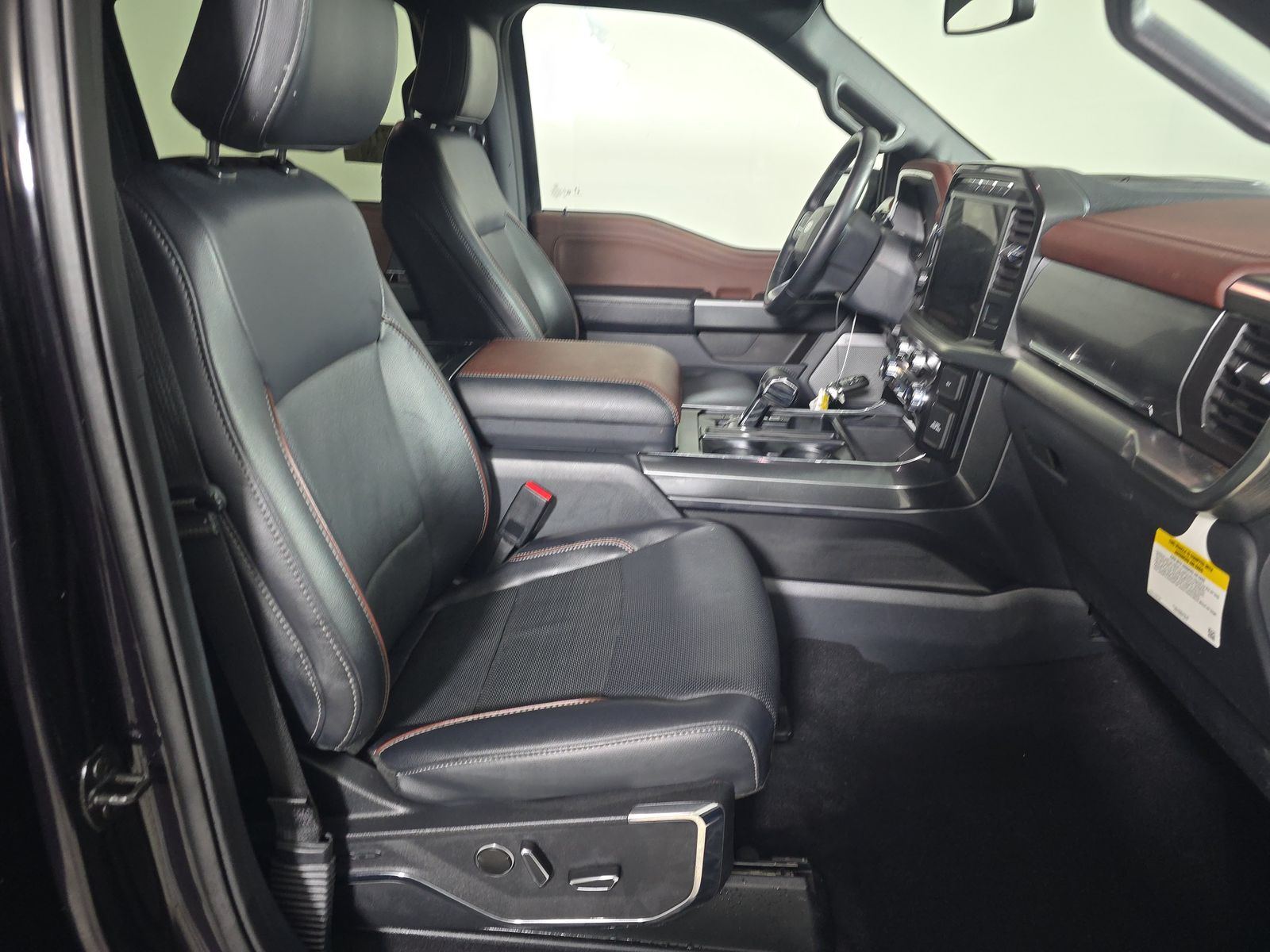 2023 Ford F-150 Lariat AWD