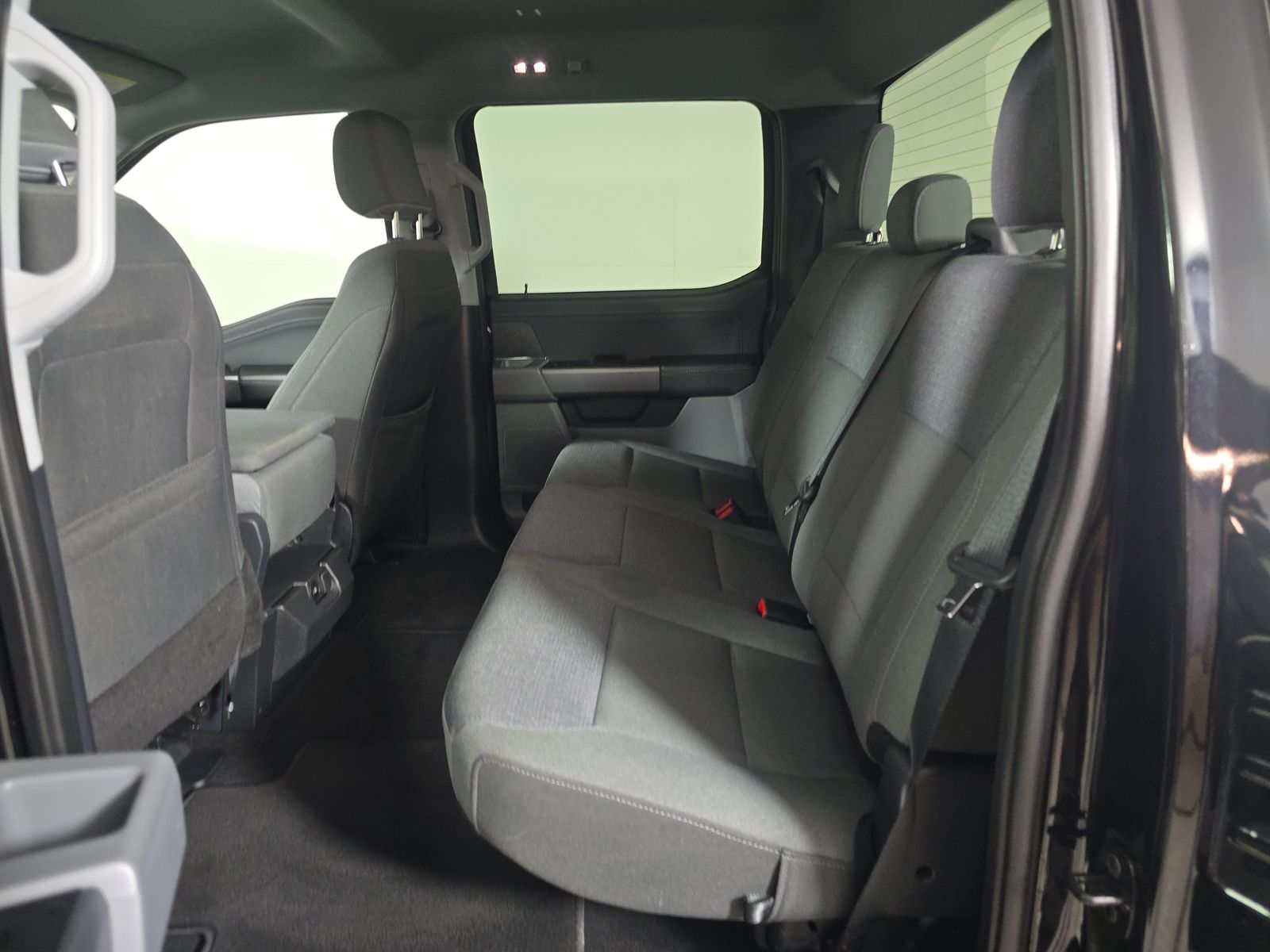 2025 Ford F-150 XLT AWD