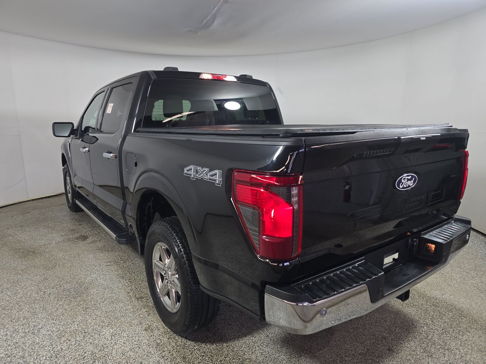 2025 Ford F-150 XLT AWD