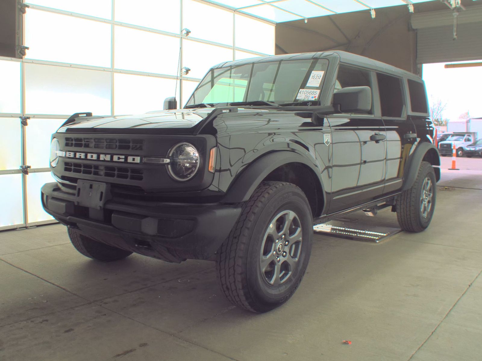 FORD BRONCO - 1