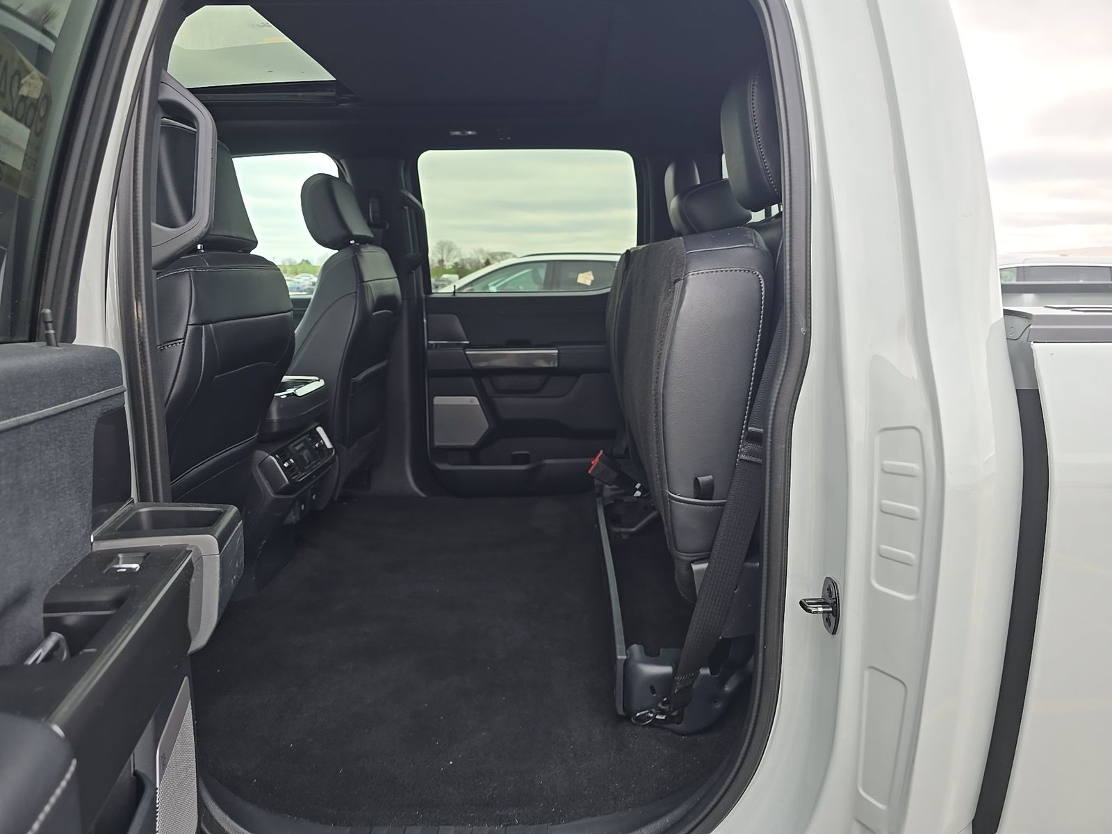 2023 Ford F-150 Hybrid Lariat AWD