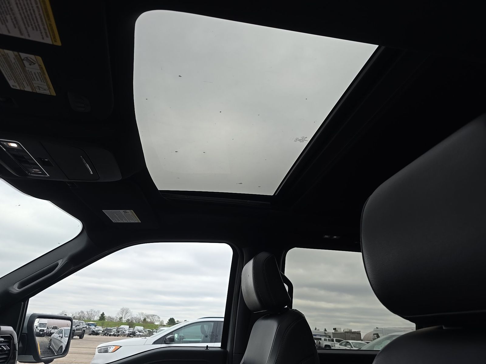 2023 Ford F-150 Hybrid Lariat AWD