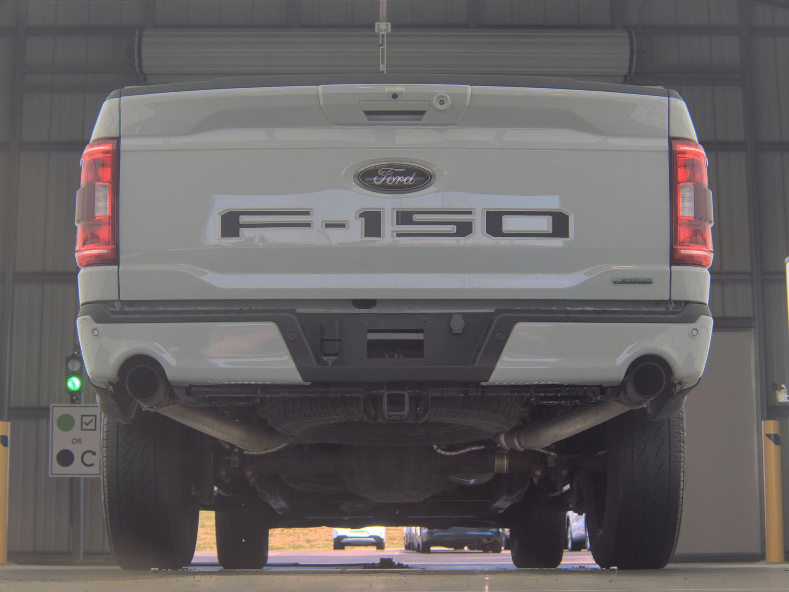 FORD F-150 - 8