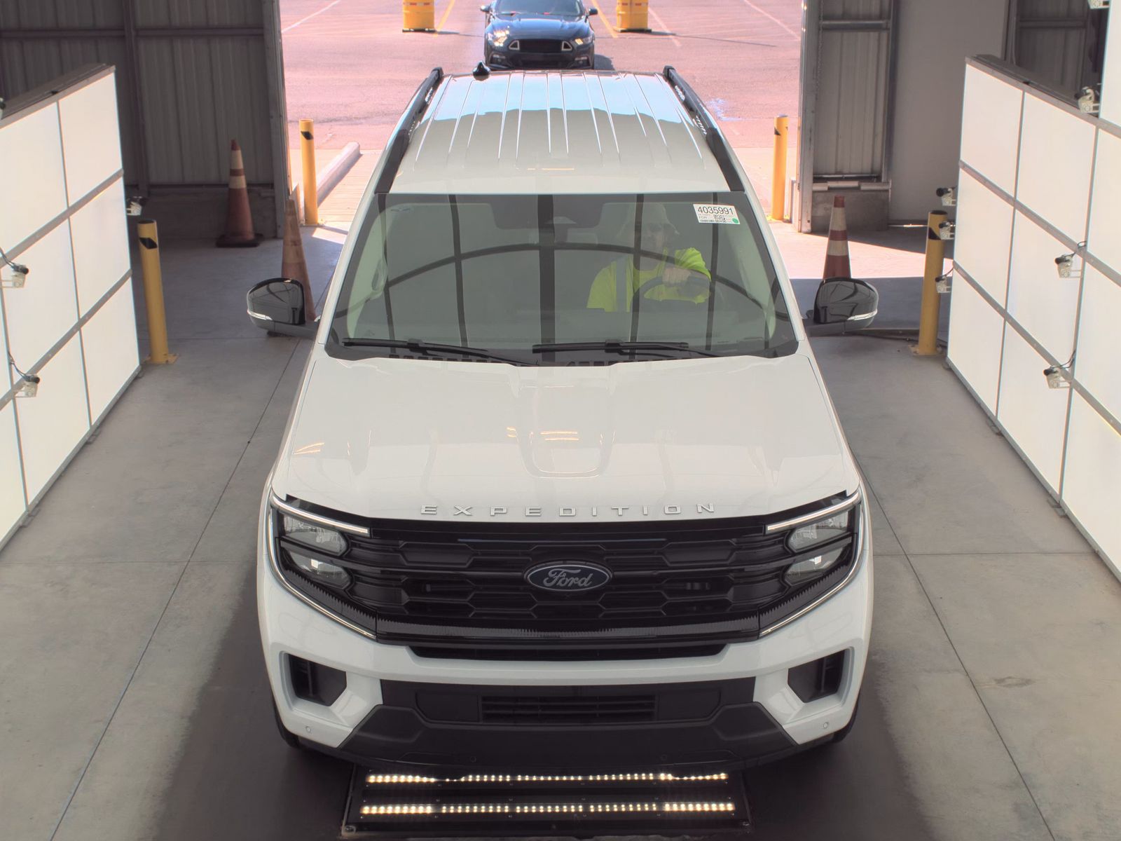 FORD EXPEDITION MAX - 3