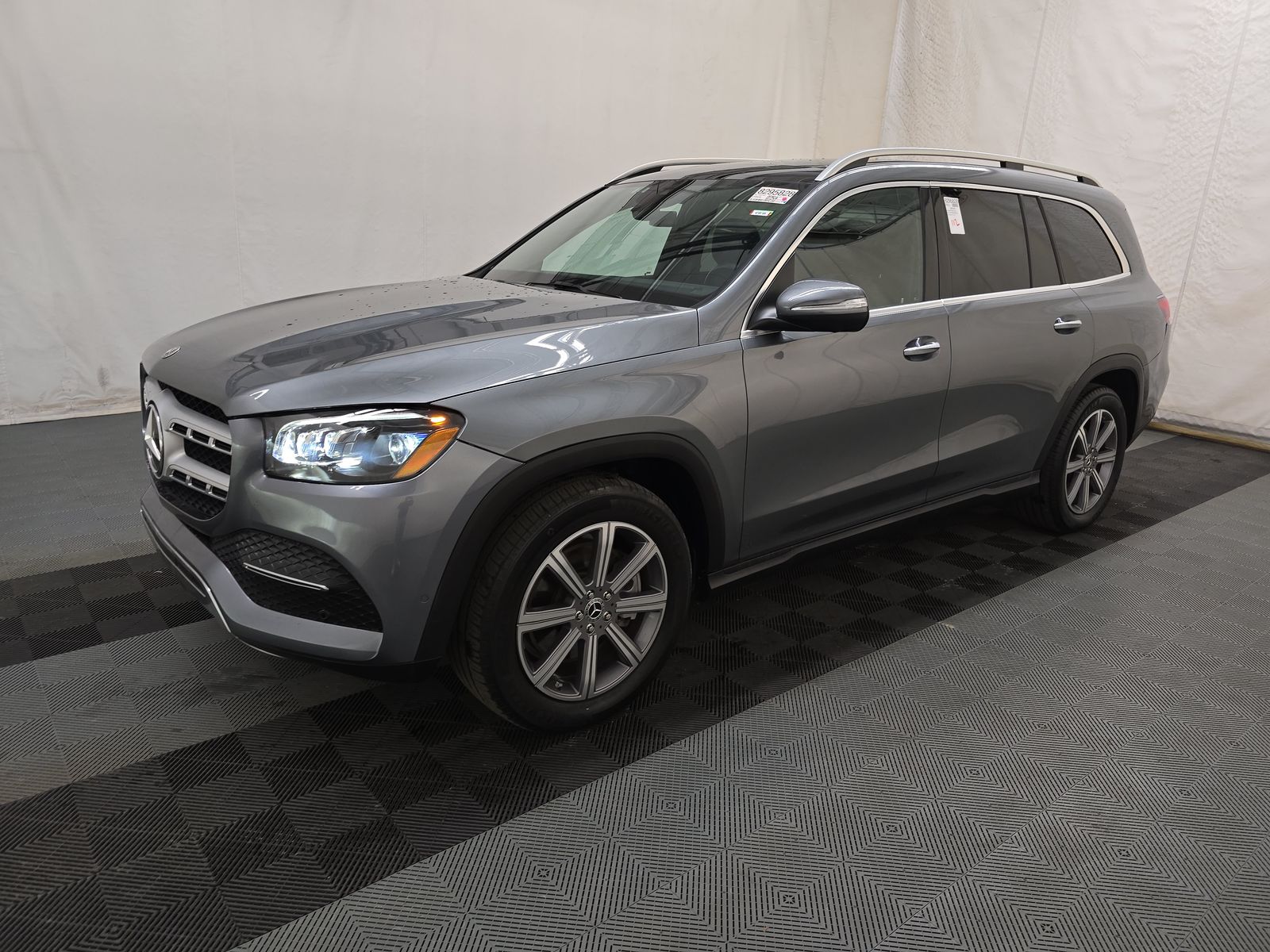 MERCEDES-BENZ GLS - 1