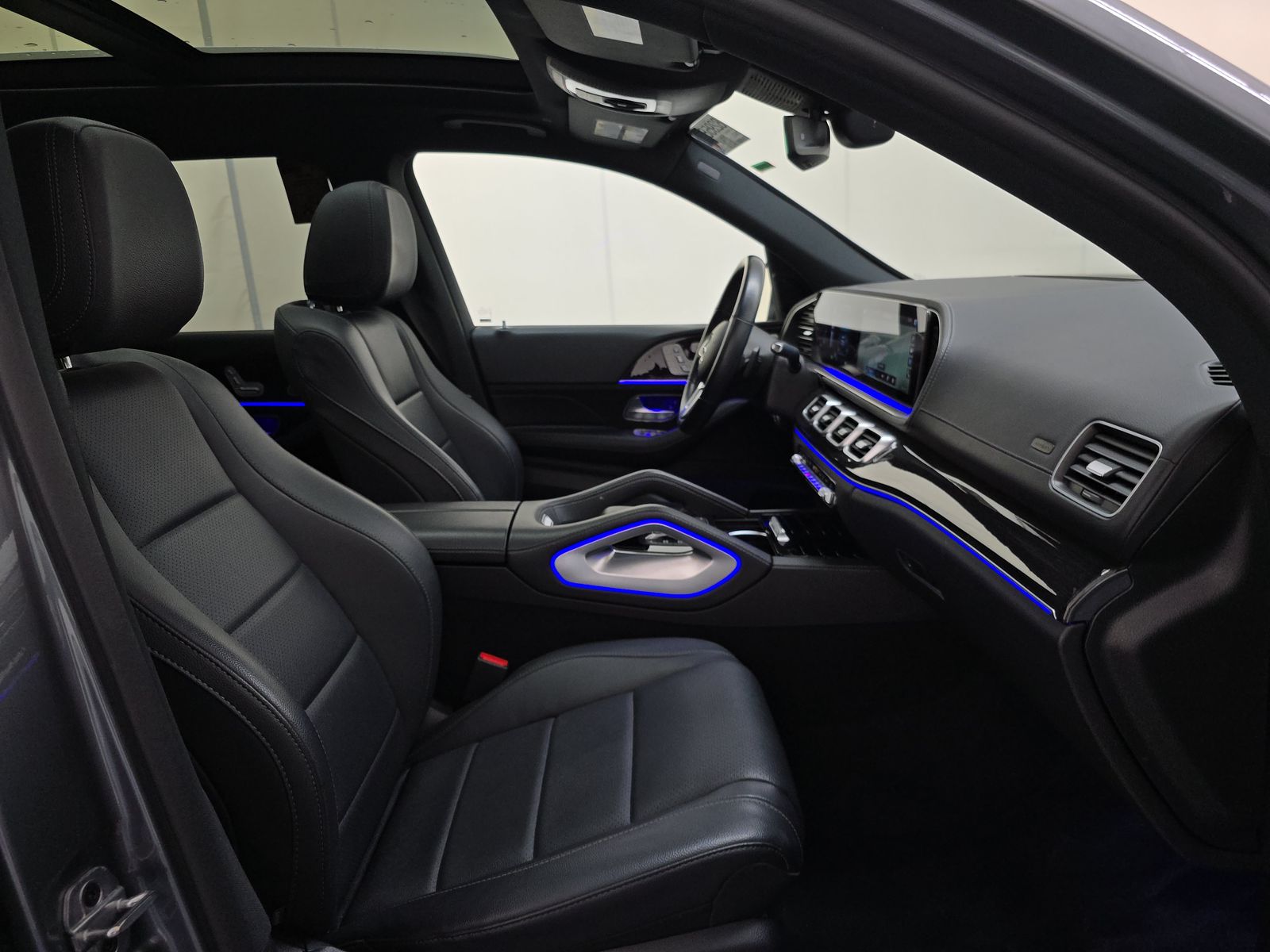 MERCEDES-BENZ GLS - 9