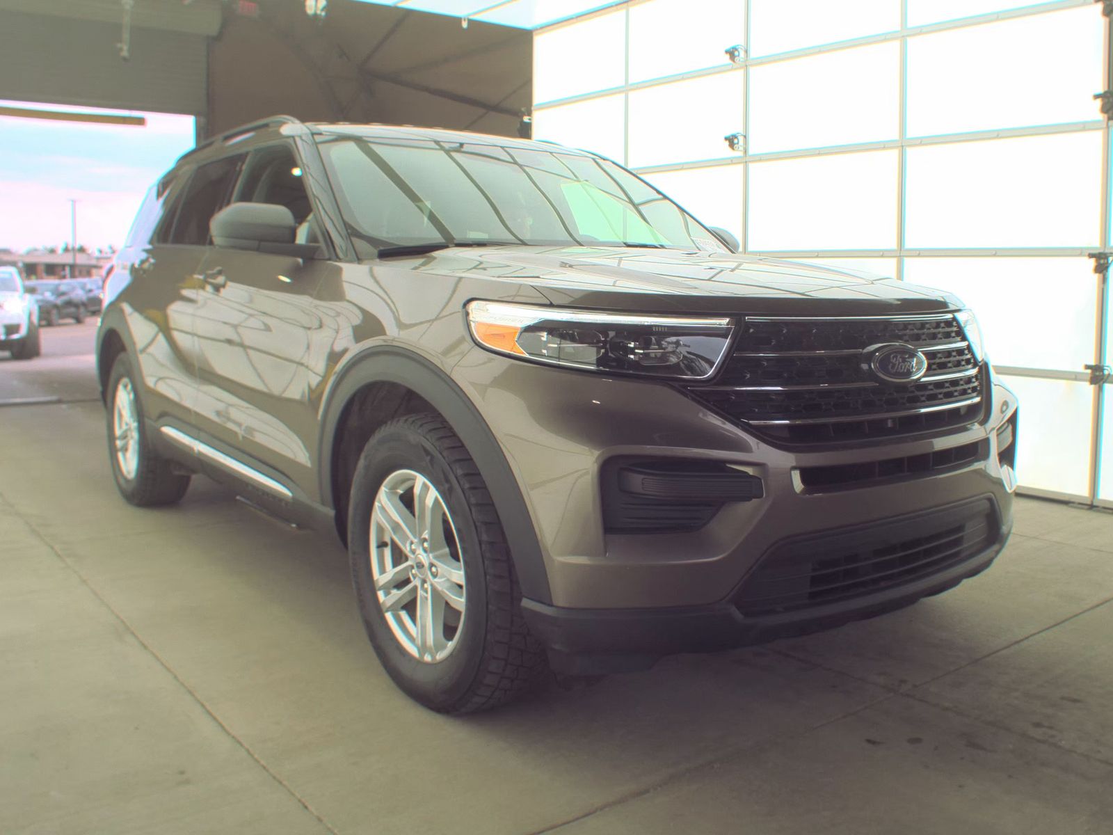 FORD EXPLORER - 5