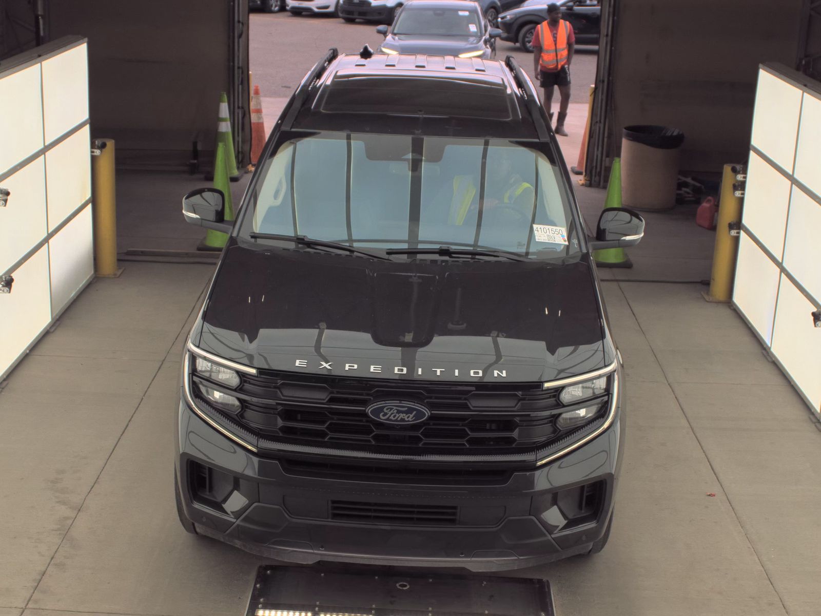 FORD EXPEDITION - 3