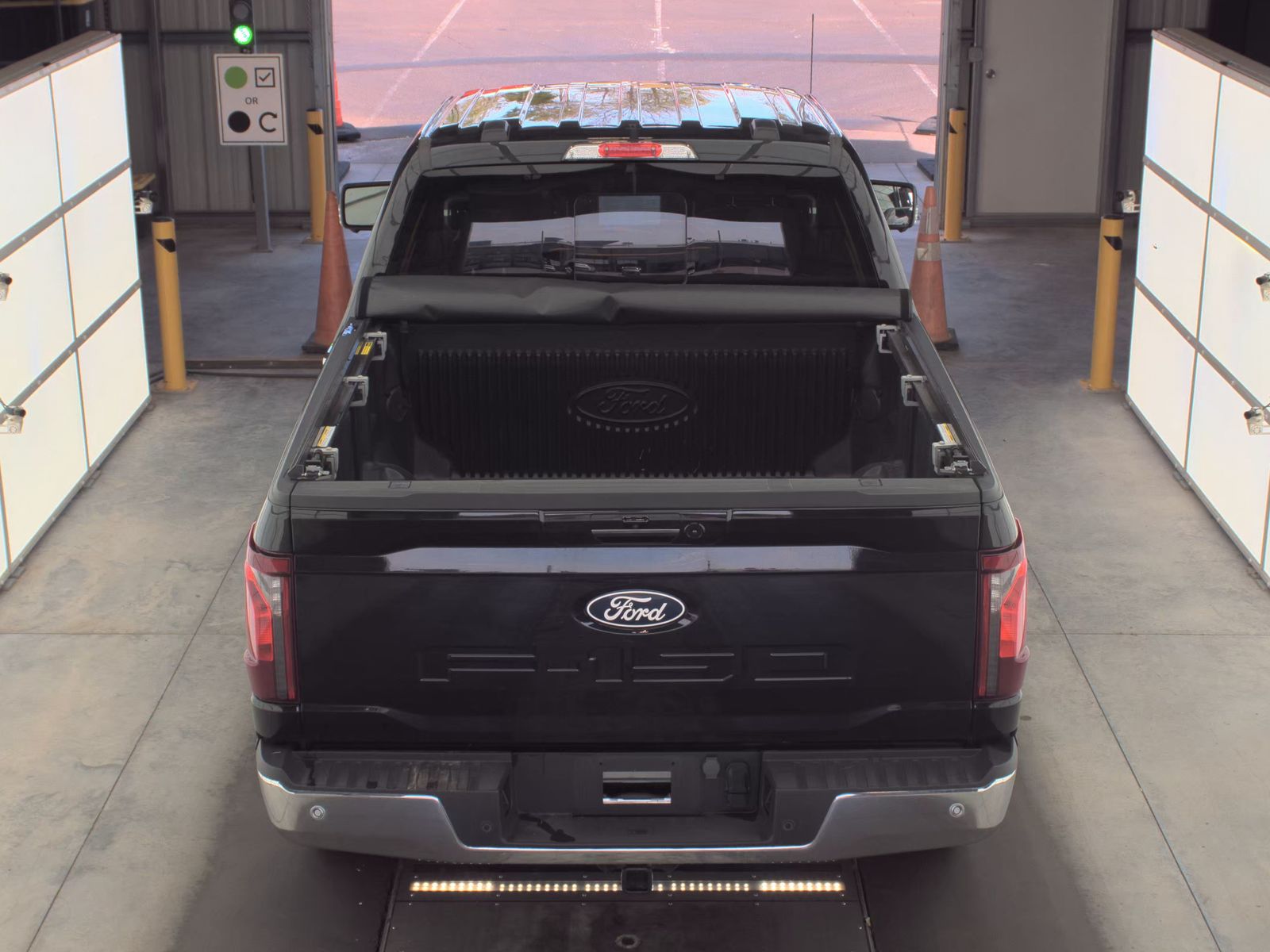 FORD F-150 - 7