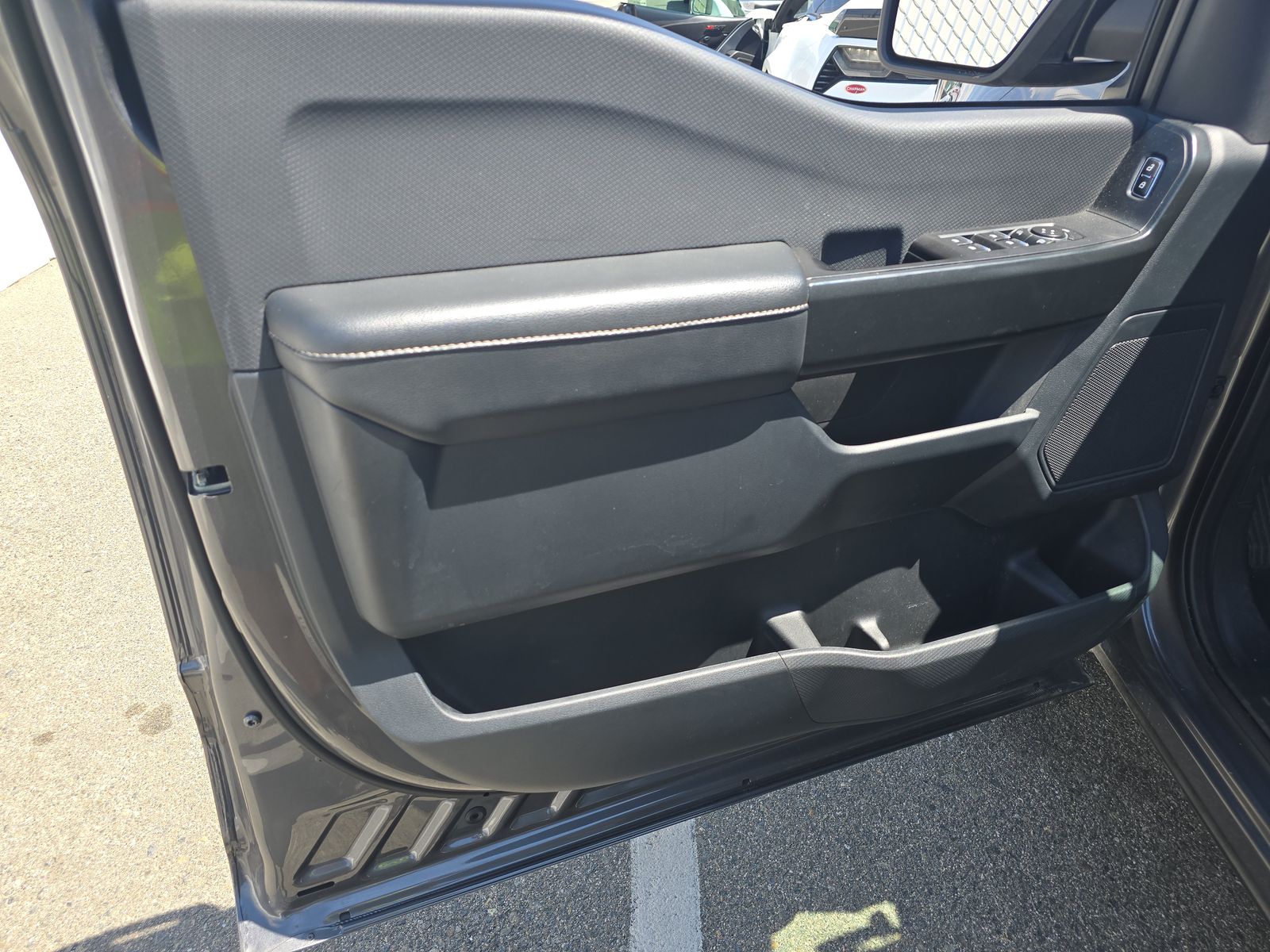 2023 Ford F-150 XL AWD