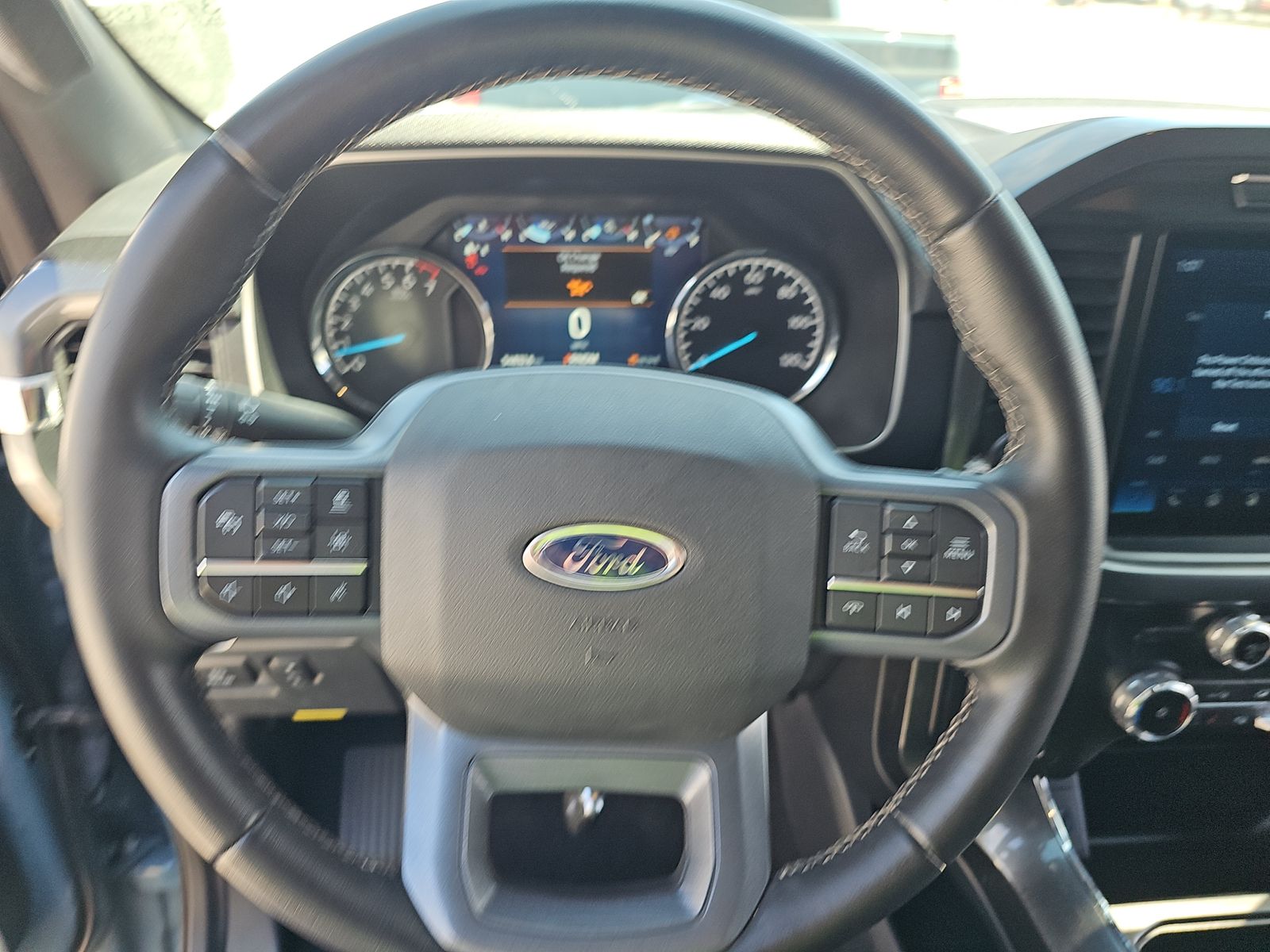 2023 Ford F-150 XLT AWD