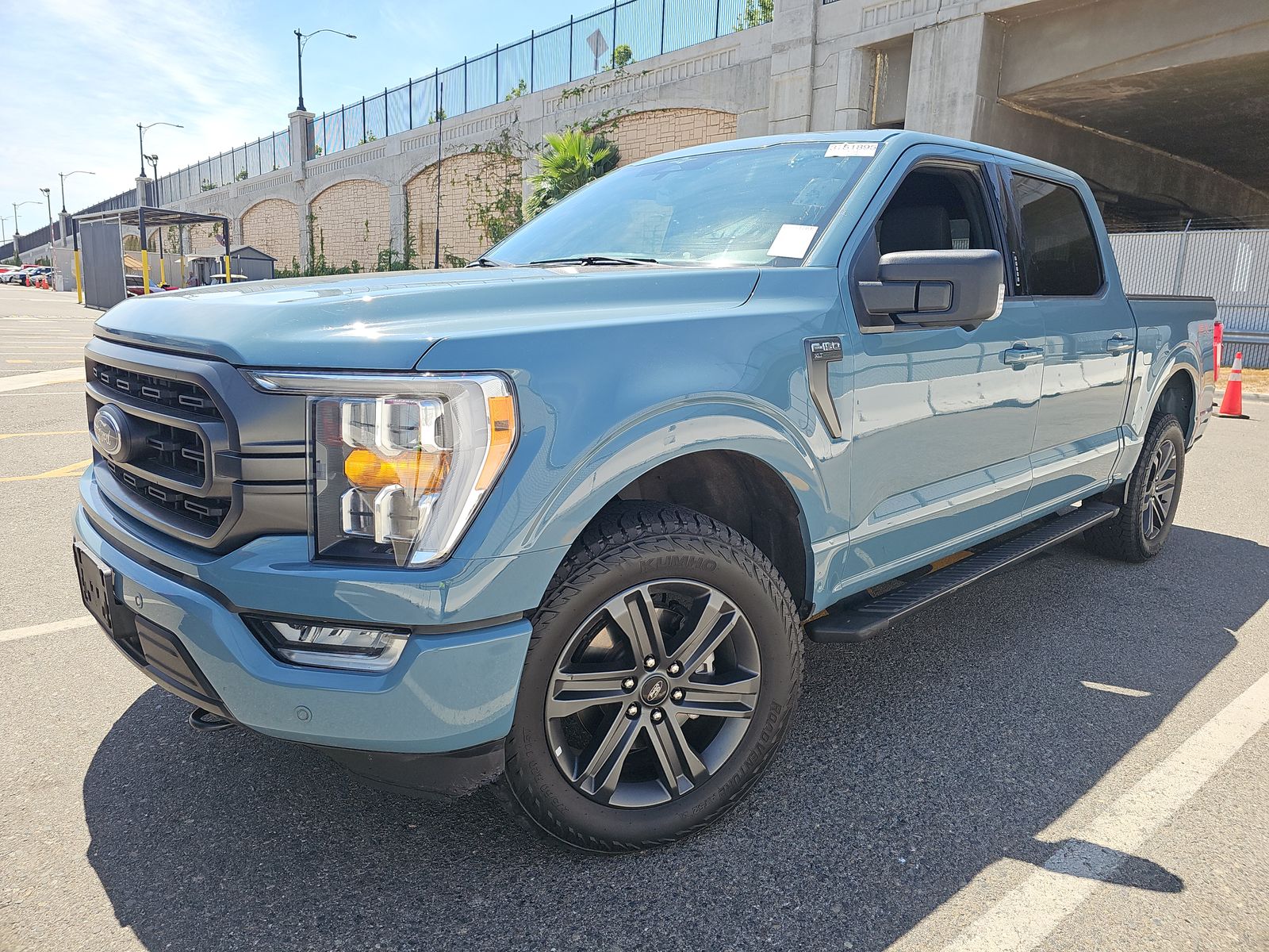 2023 Ford F-150 XLT AWD