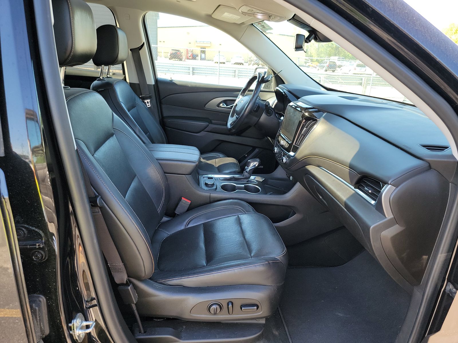 CHEVROLET PREMIER - 9