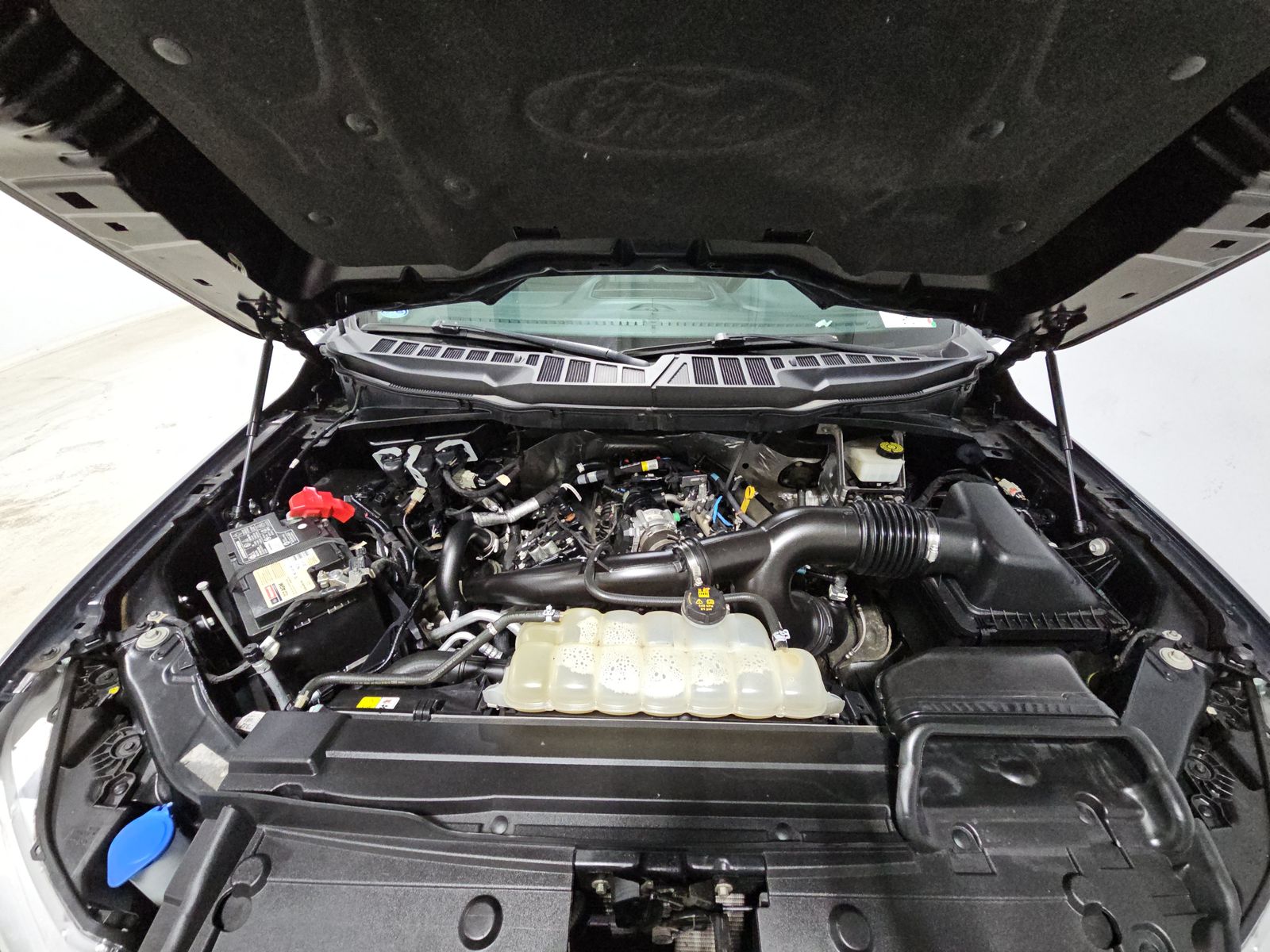 2022 Ford F-150 Lariat AWD