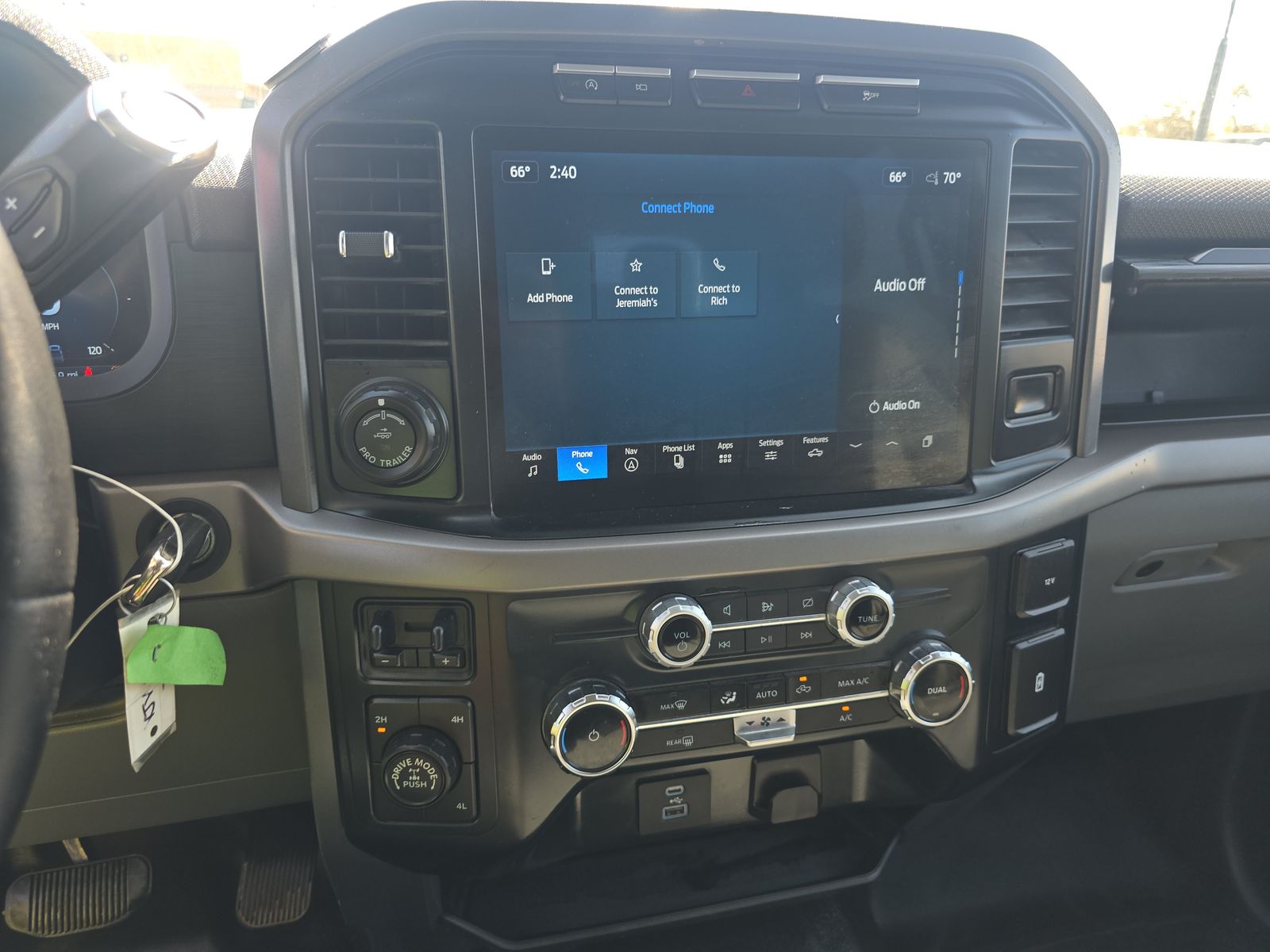 2024 Ford F-150 XLT AWD